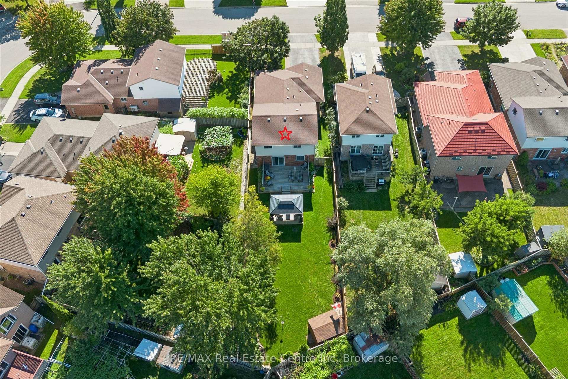 Photo 34 of 48 Abbeywood Crescent, Guelph, Willow West/Sugarbush/West Acres — HOMEH