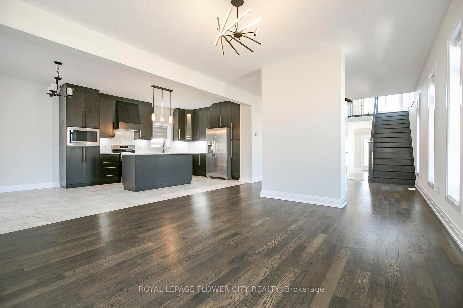 Photo 9 of 174 Shaded Creek Drive, Kitchener — HOMEH