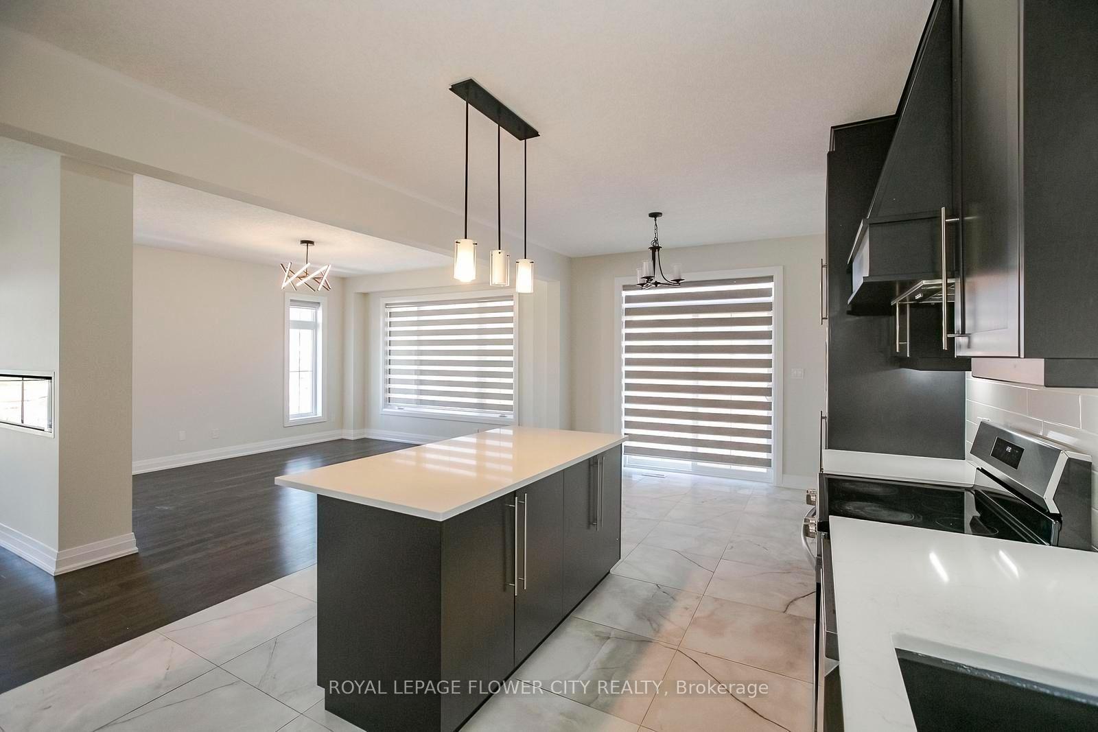 Photo 14 of 174 Shaded Creek Drive, Kitchener — HOMEH