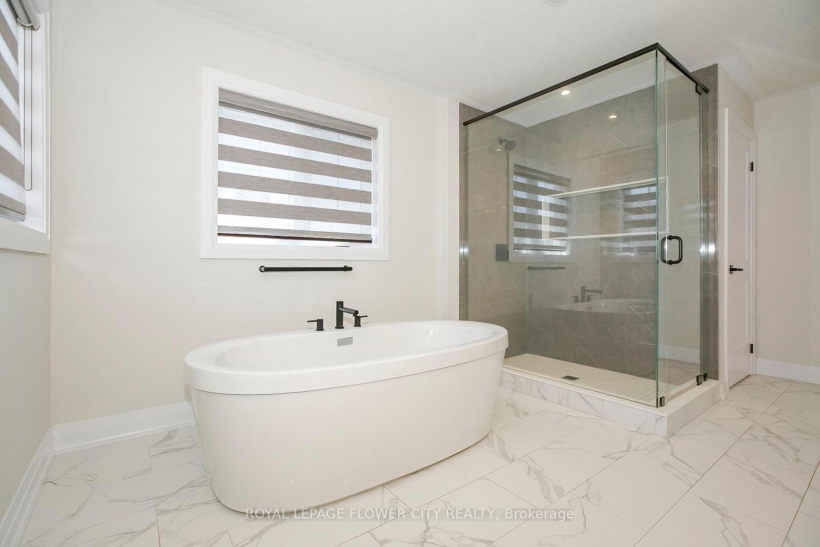 Photo 29 of 174 Shaded Creek Drive, Kitchener — HOMEH