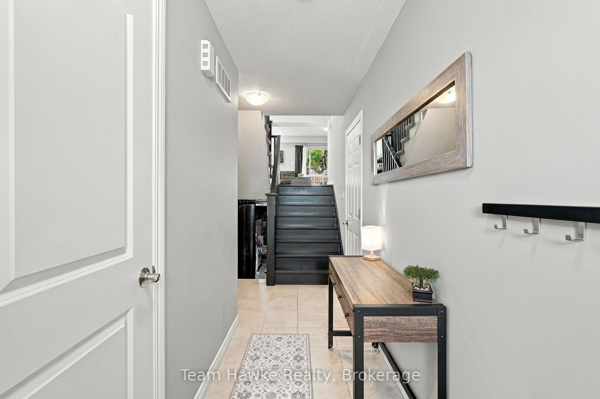 Photo 4 of 952 Cook Drive, Midland — HOMEH