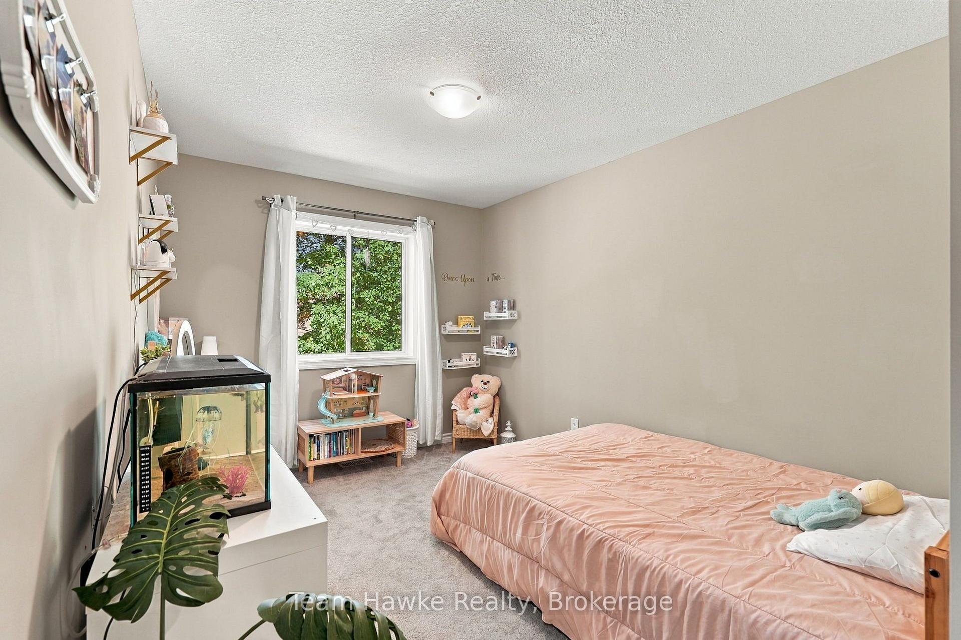 Photo 26 of 952 Cook Drive, Midland — HOMEH