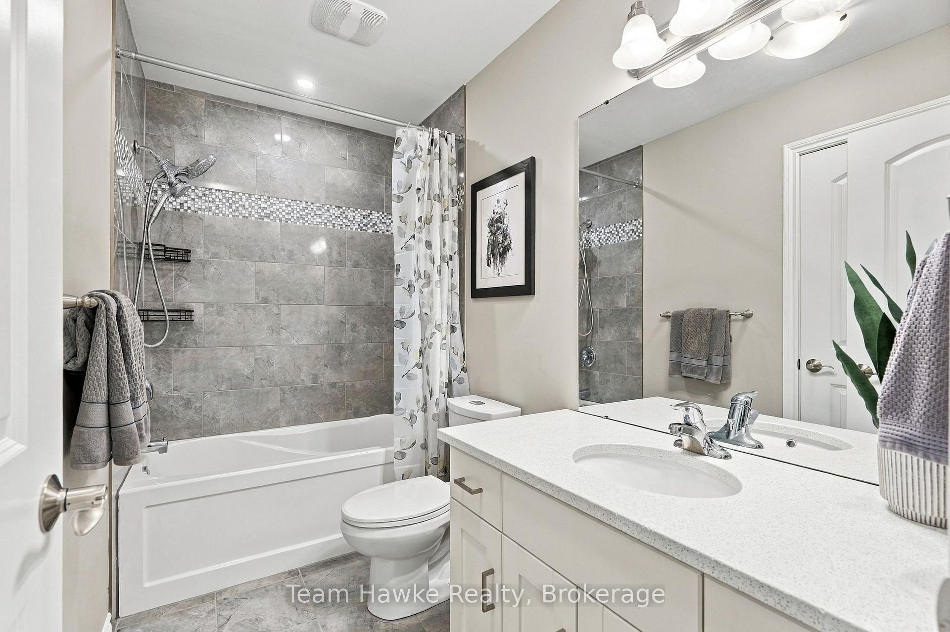 Photo 32 of 952 Cook Drive, Midland — HOMEH