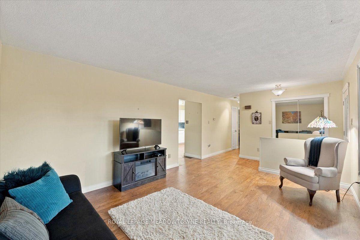 Photo 9 of 137 Orchard Drive, Blue Mountains — HOMEH