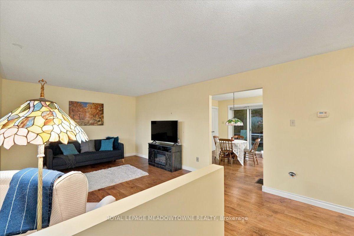 Photo 11 of 137 Orchard Drive, Blue Mountains — HOMEH