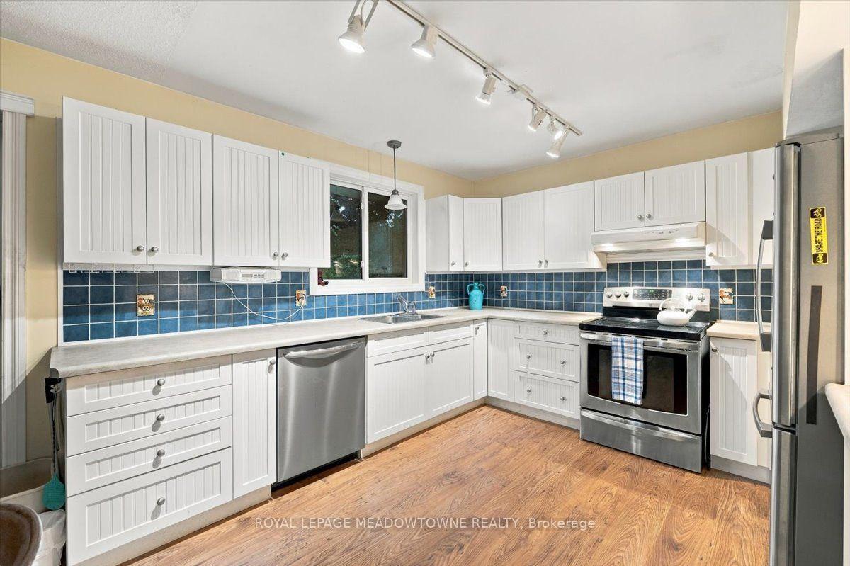 Photo 15 of 137 Orchard Drive, Blue Mountains — HOMEH