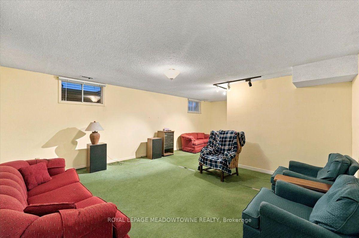 Photo 32 of 137 Orchard Drive, Blue Mountains — HOMEH