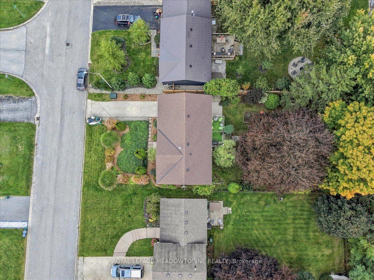 Photo 43 of 137 Orchard Drive, Blue Mountains — HOMEH