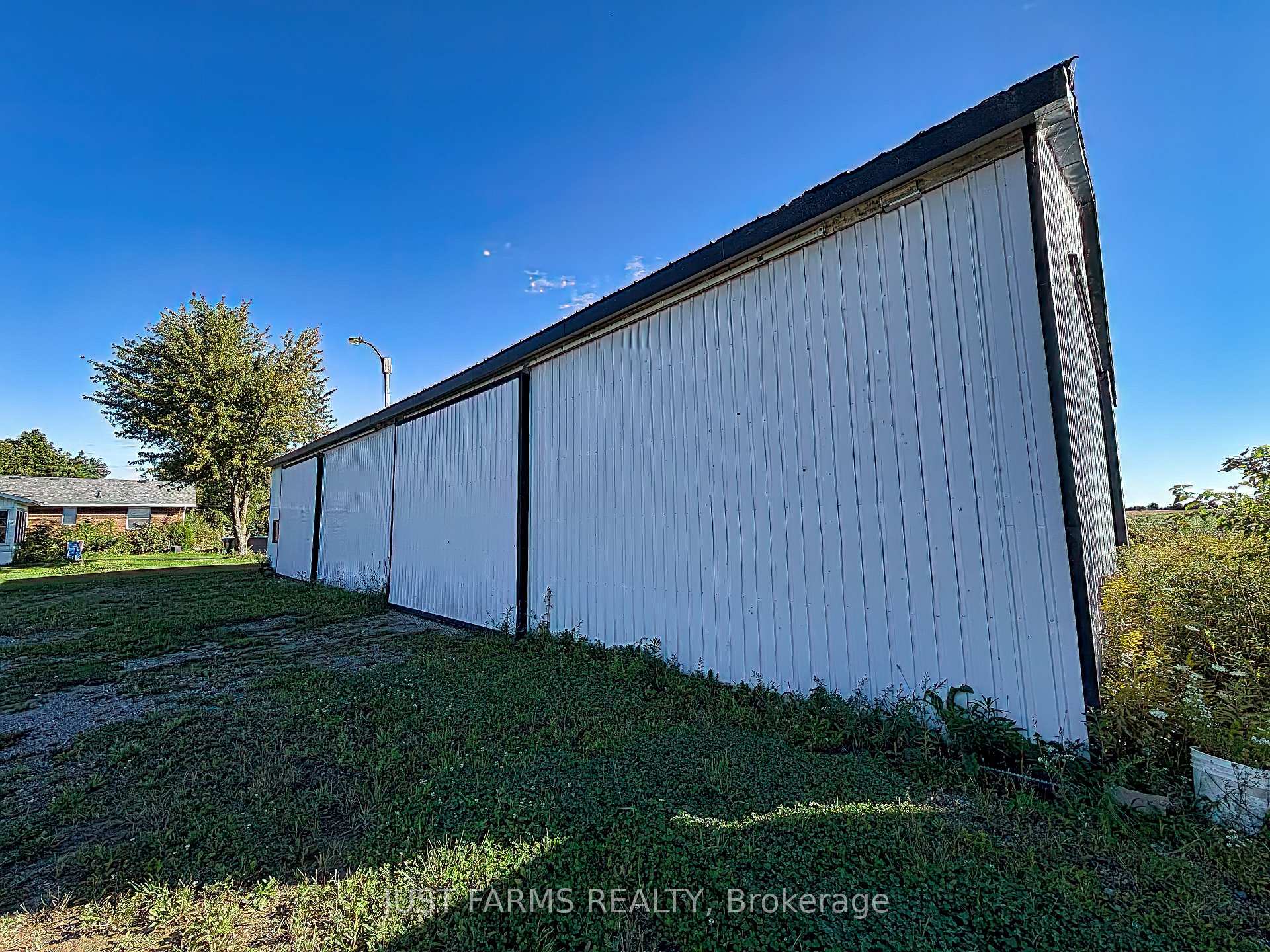Photo 10 of 21225 County 46 Road, Lakeshore — HOMEH