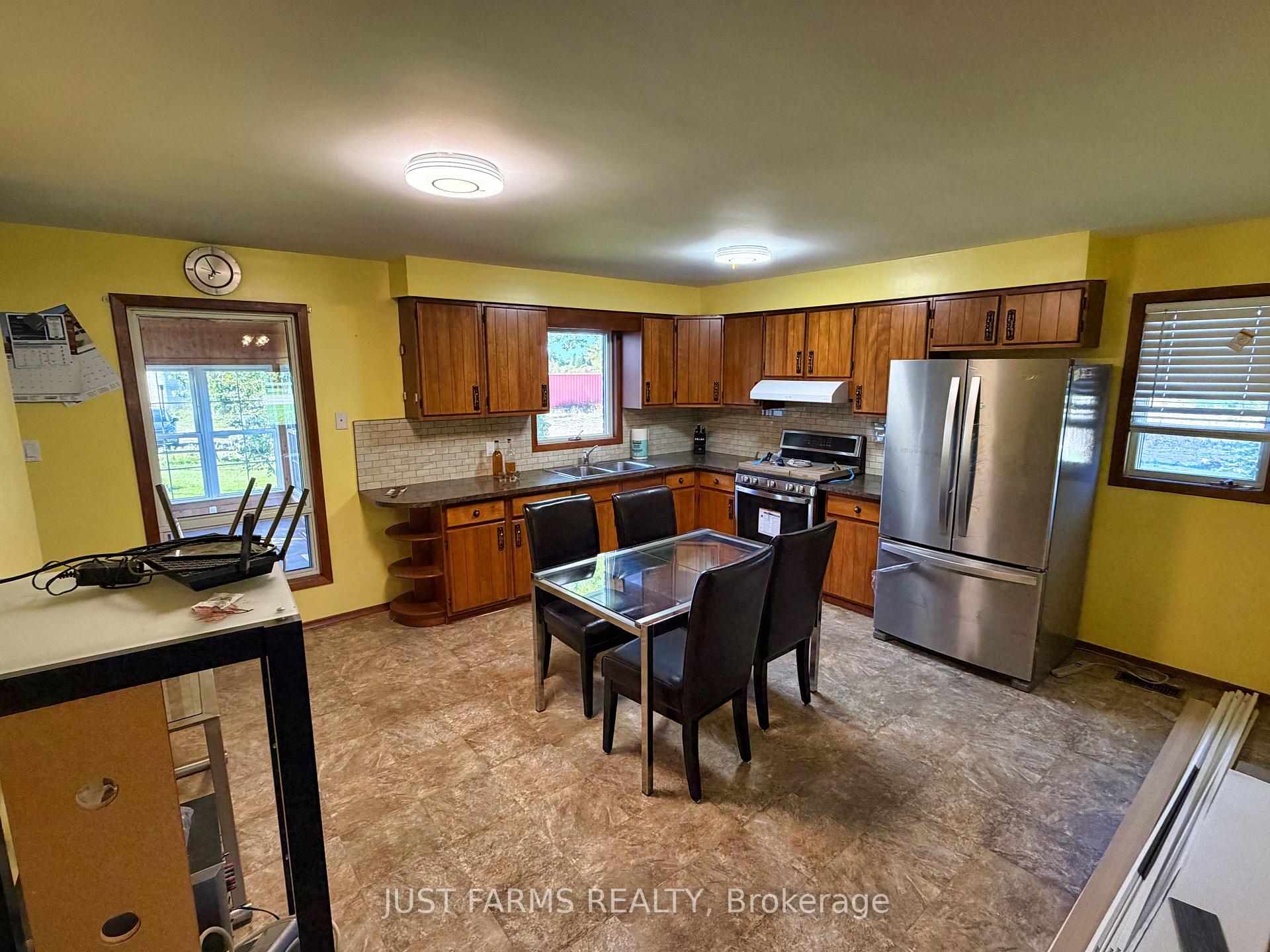 Photo 23 of 21225 County 46 Road, Lakeshore — HOMEH