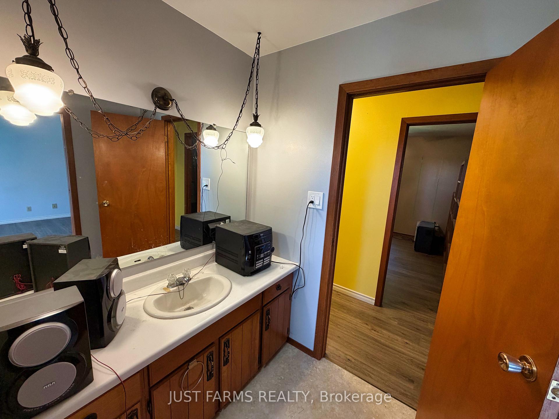 Photo 31 of 21225 County 46 Road, Lakeshore — HOMEH