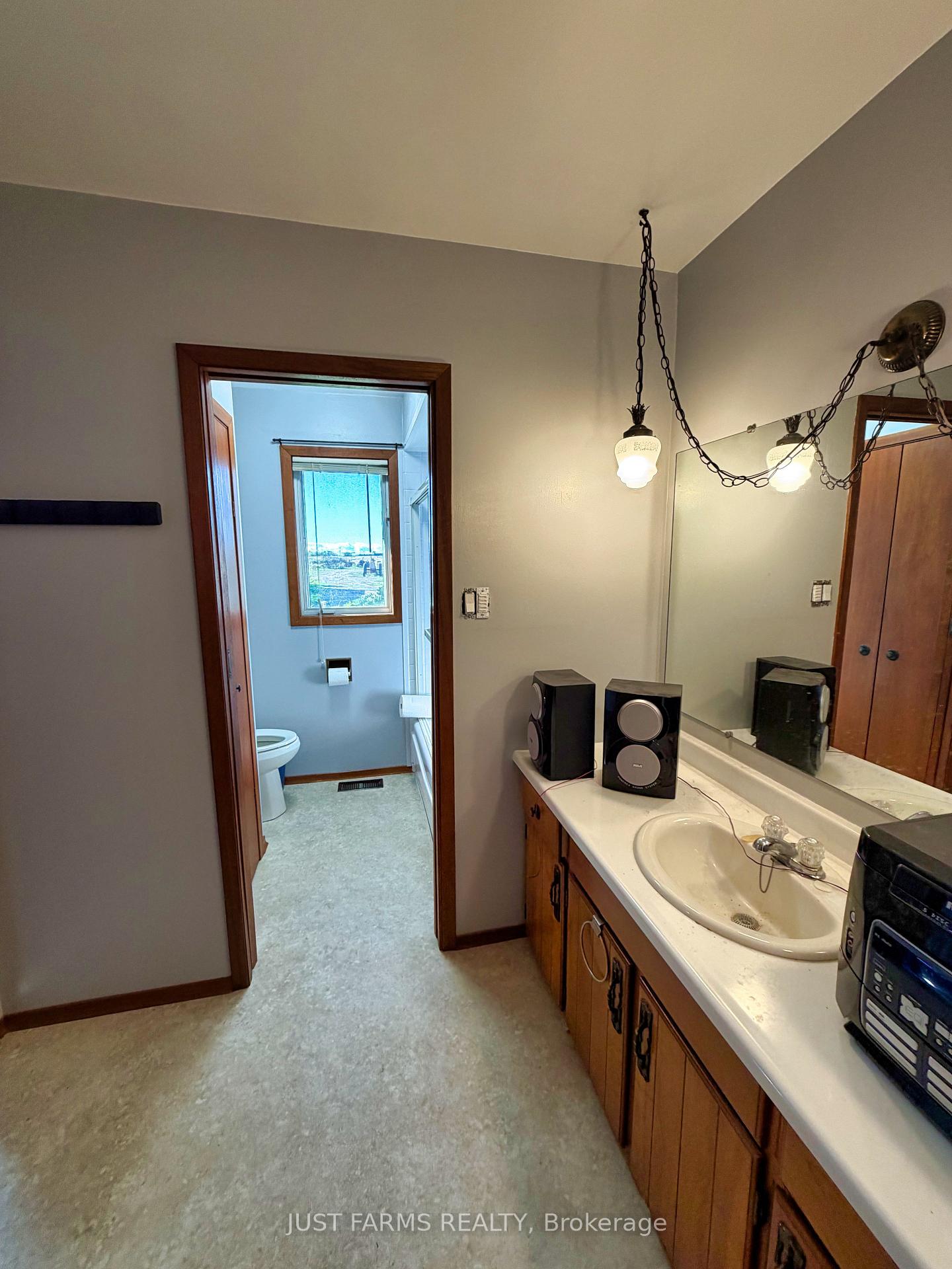 Photo 33 of 21225 County 46 Road, Lakeshore — HOMEH