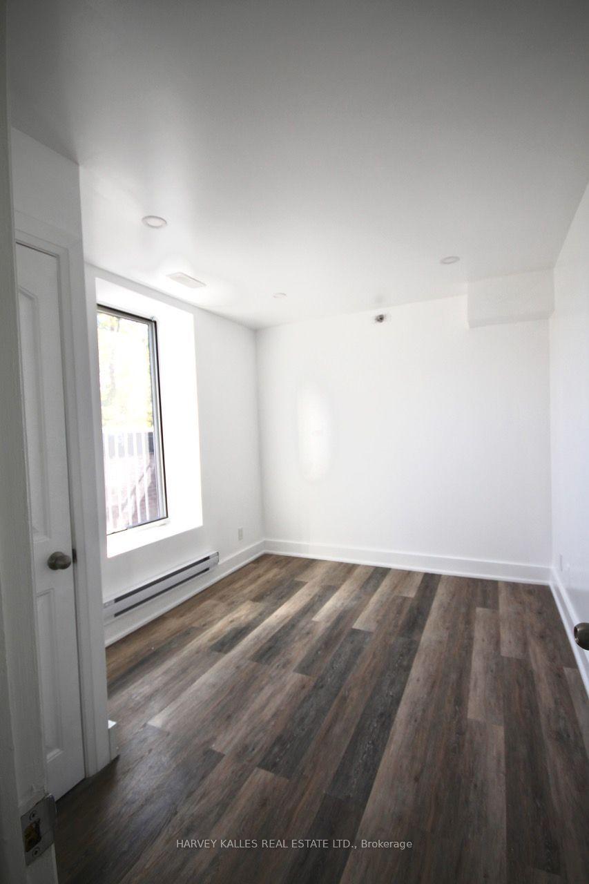 Photo 12 of Unit #4, 58 Rosemount Avenue, North York, Weston — HOMEH