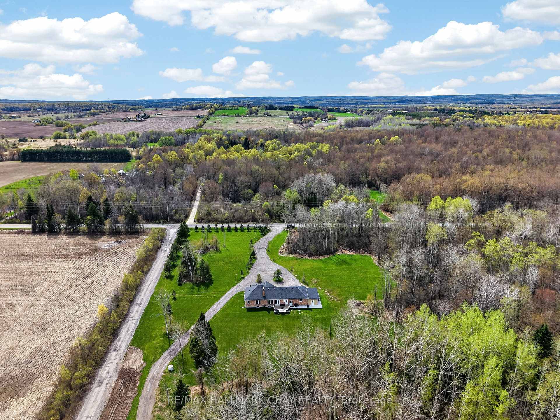 Photo of 3409 Concession 7 Road
