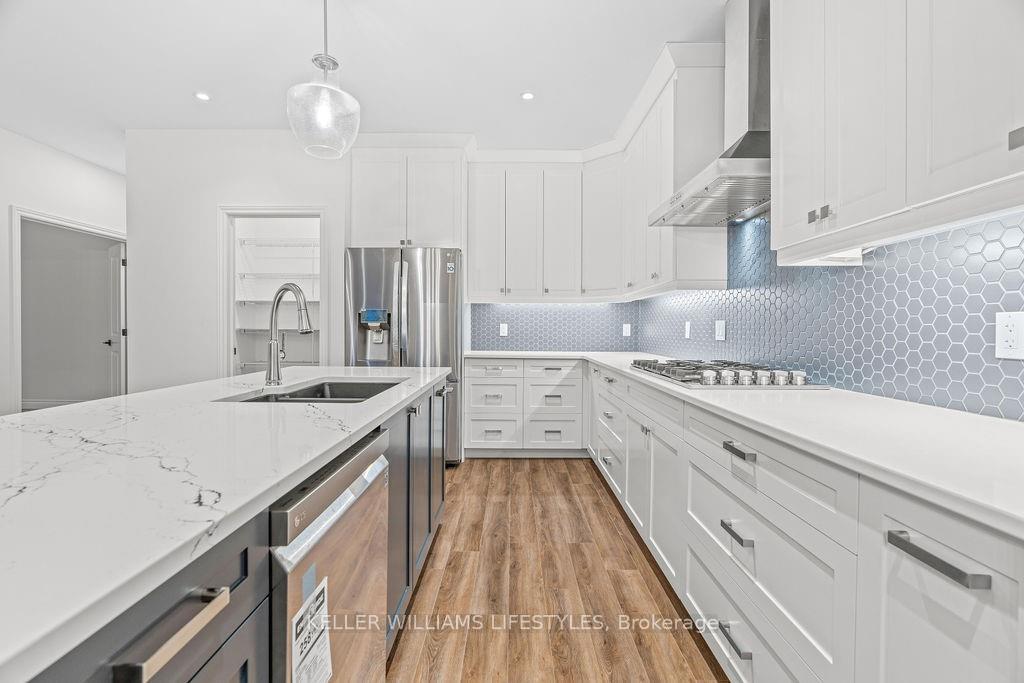 Photo 16 of 108 Leneve Street, Lambton Shores, Forest — HOMEH