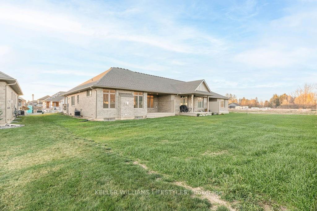 Photo 40 of 108 Leneve Street, Lambton Shores, Forest — HOMEH