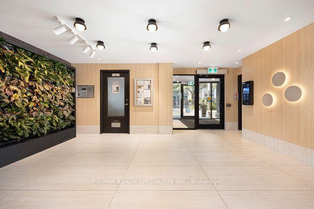 Photo 1 of Unit 404, 80 Wellesley Street E, Toronto, Church-Yonge Corridor — HOMEH