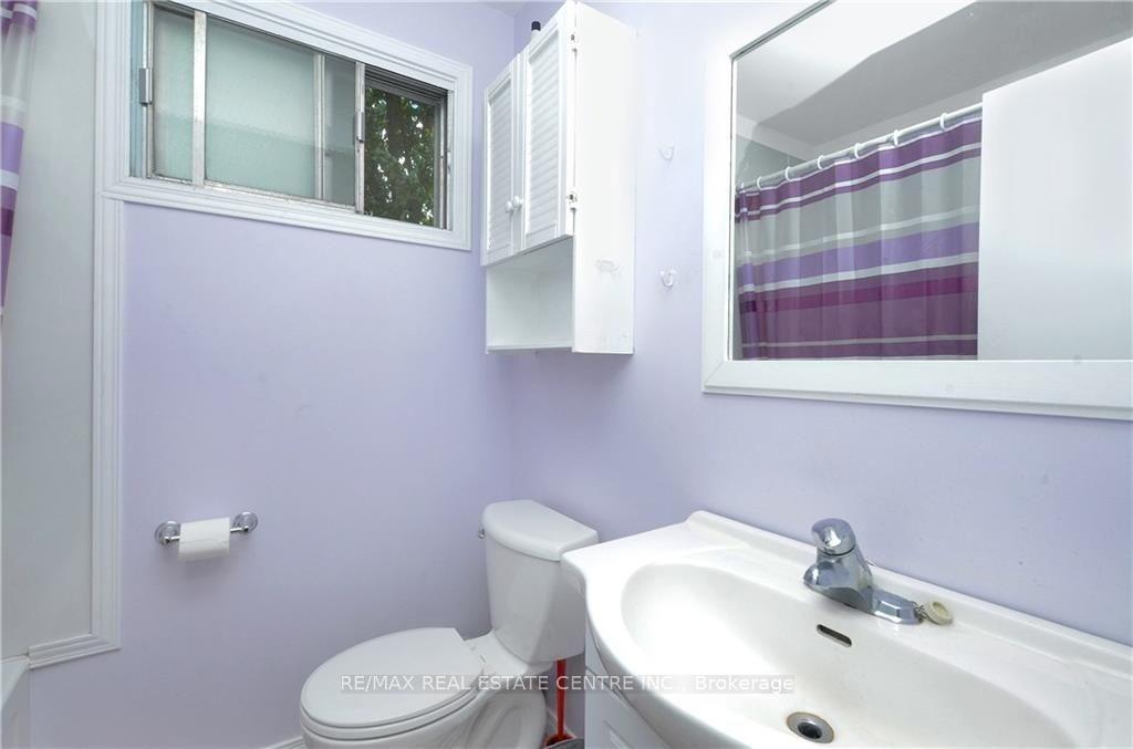 Photo 11 of 960 Meadowlands Drive, Ottawa, Carleton Heights — HOMEH