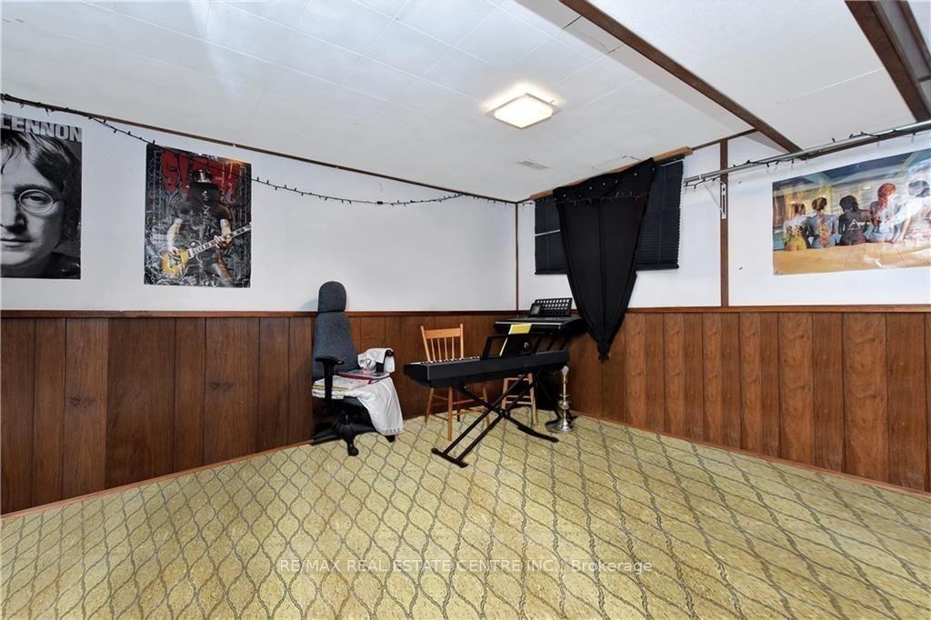Photo 14 of 960 Meadowlands Drive, Ottawa, Carleton Heights — HOMEH