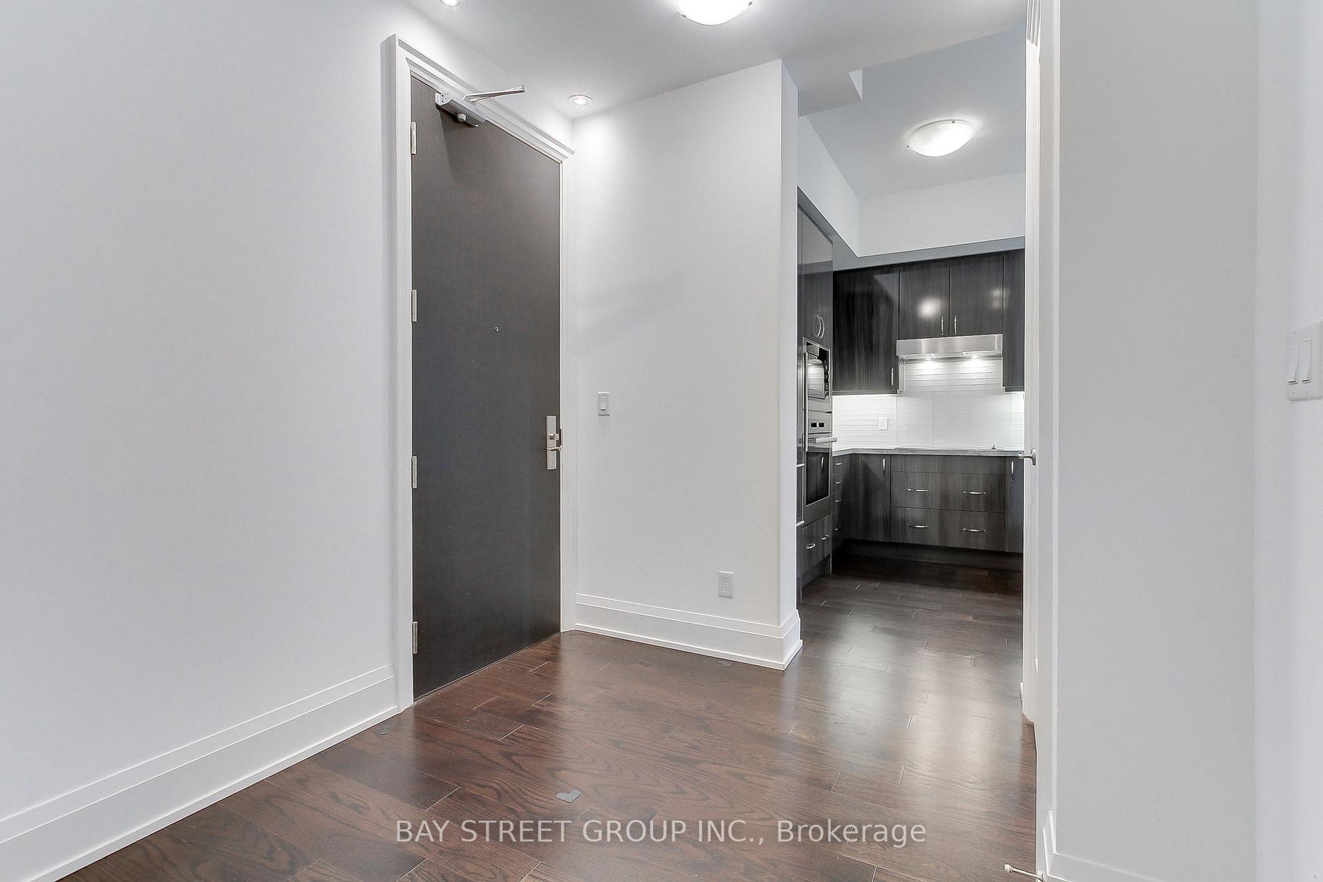 Photo 4 of Unit 312, 20 Fred Varley Drive, Markham, Unionville — HOMEH