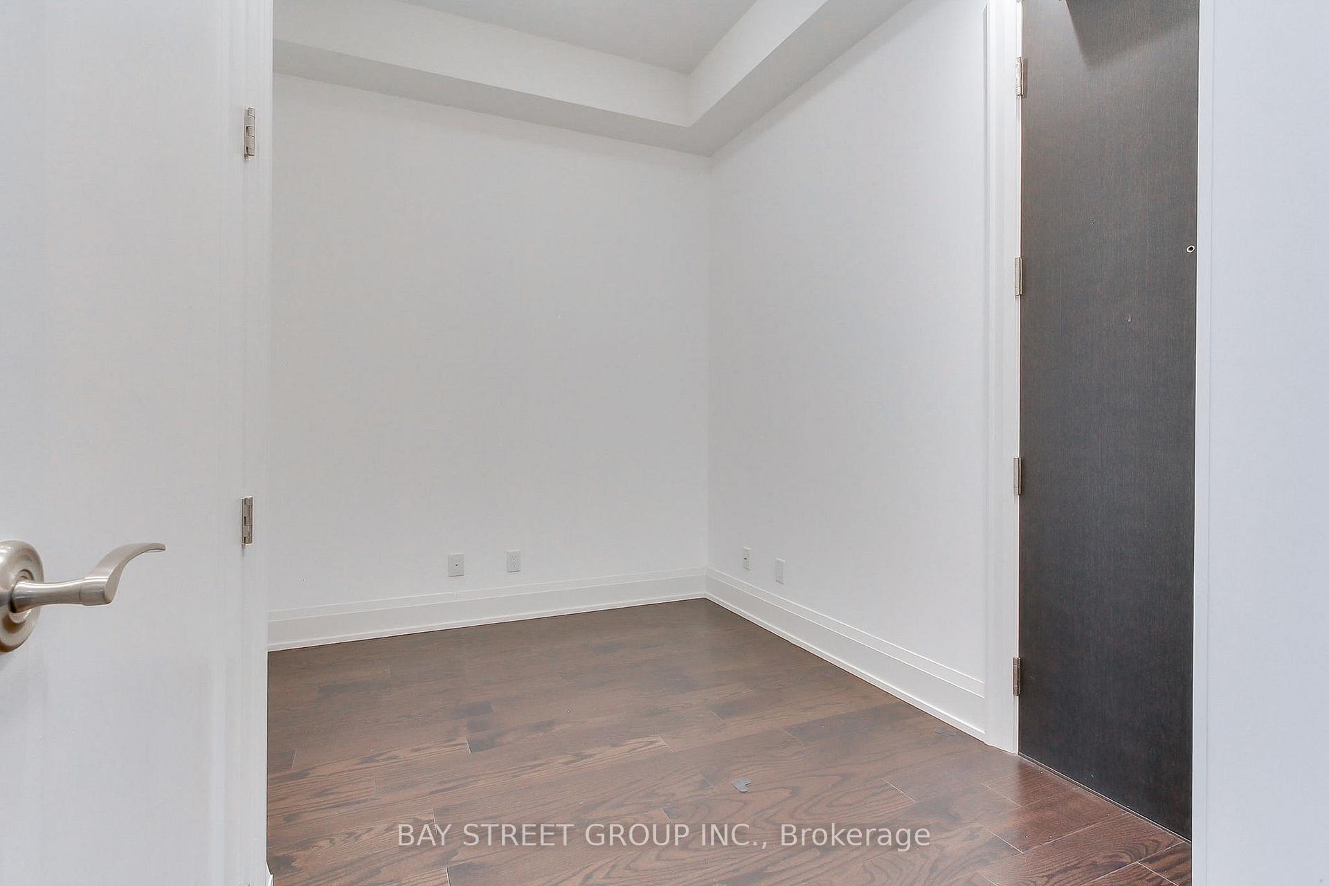 Photo 6 of Unit 312, 20 Fred Varley Drive, Markham, Unionville — HOMEH