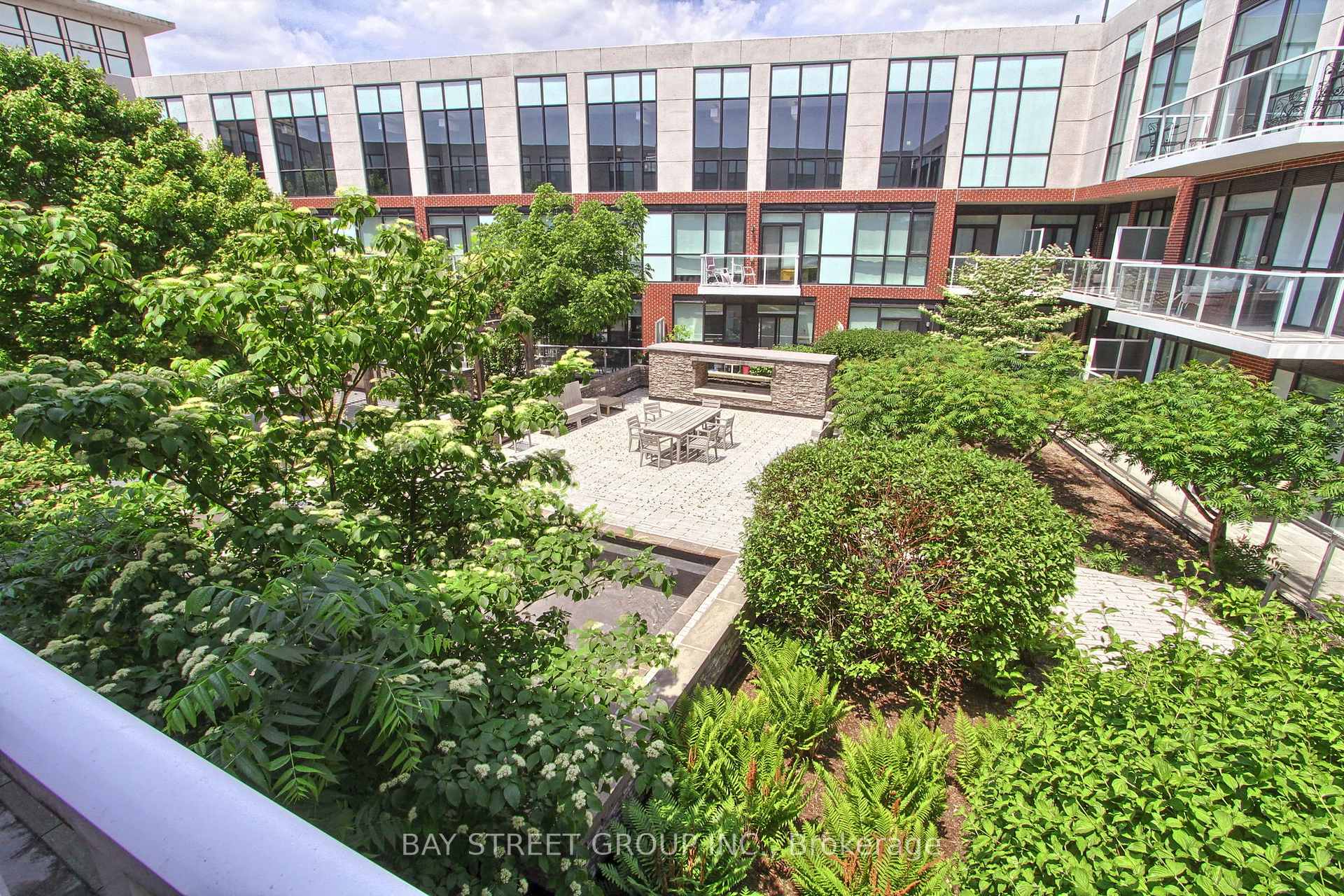 Photo 21 of Unit 312, 20 Fred Varley Drive, Markham, Unionville — HOMEH