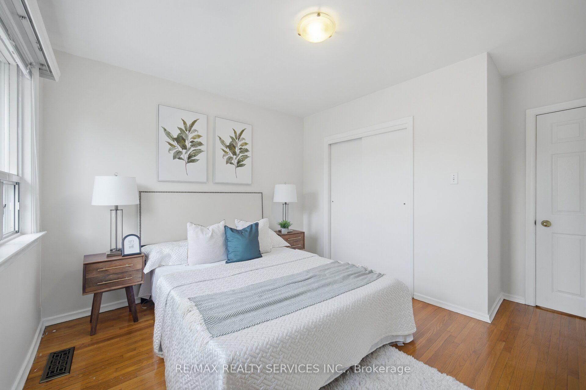 Photo 22 of 27 Edgemont Drive, Brampton, Brampton North — HOMEH