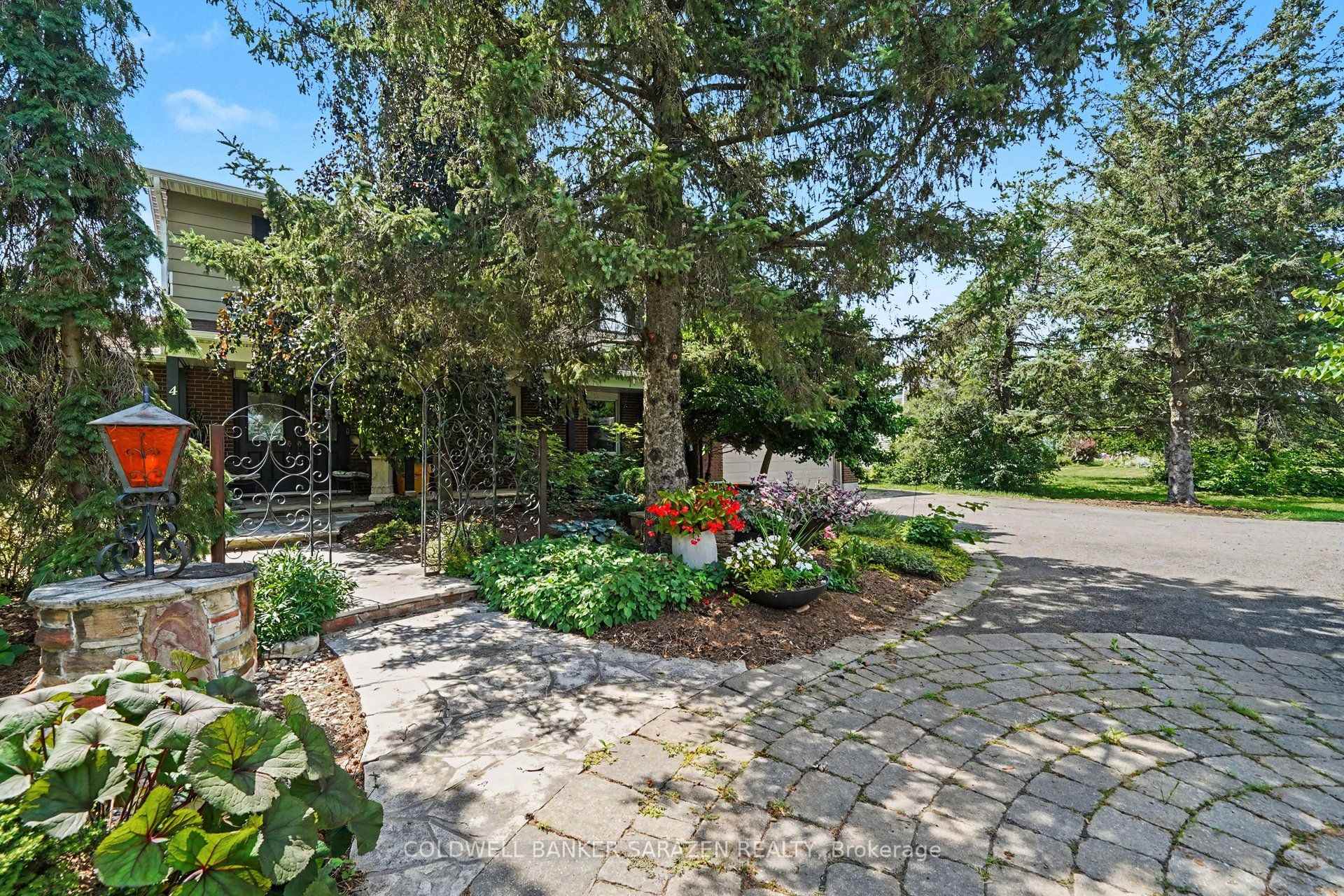 Photo 5 of 4 Doris Avenue, Ottawa, Blossom Park/Kemp Park/Findlay Creek — HOMEH