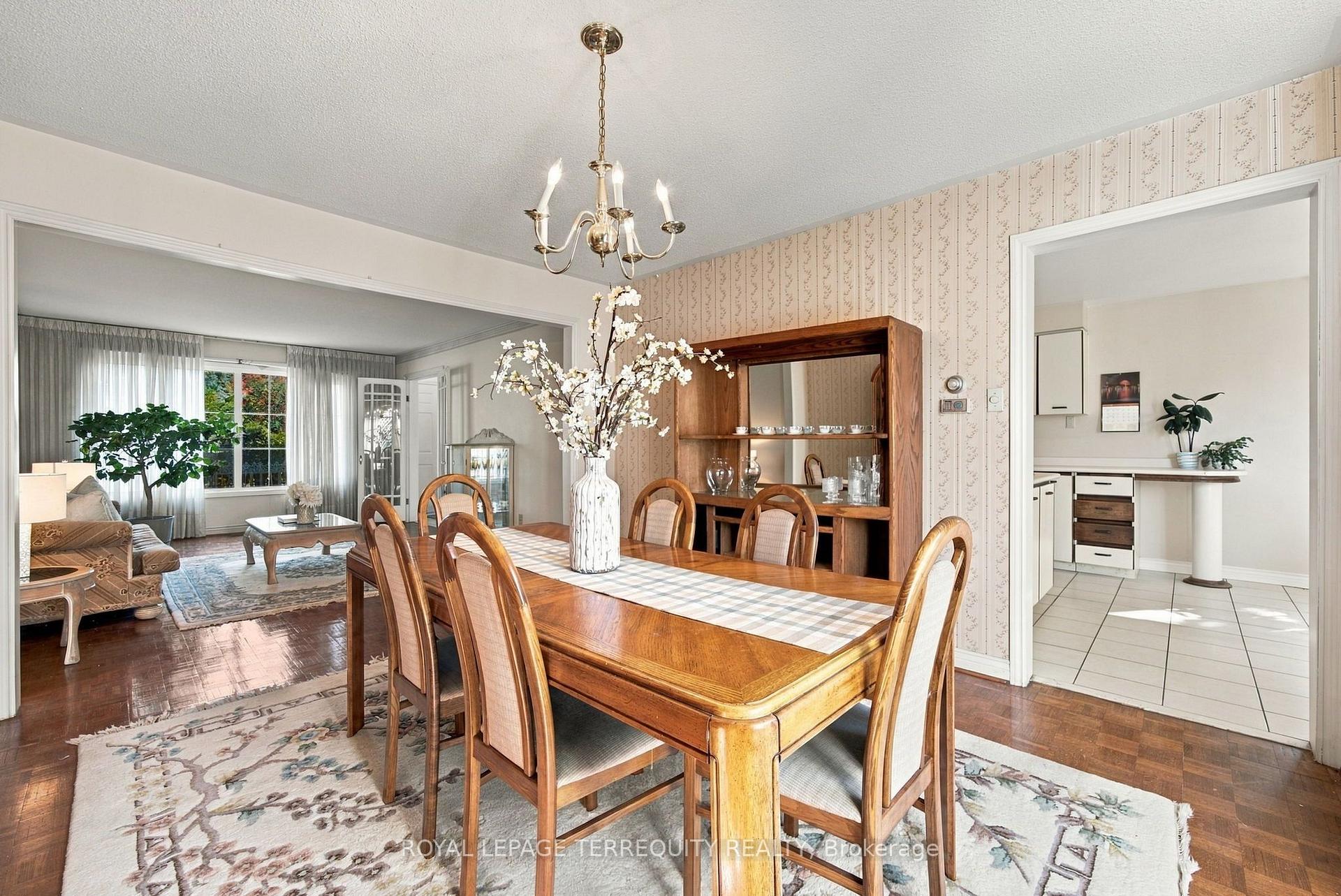 Photo 17 of 8 Mallory Avenue, Markham, Milliken Mills East — HOMEH