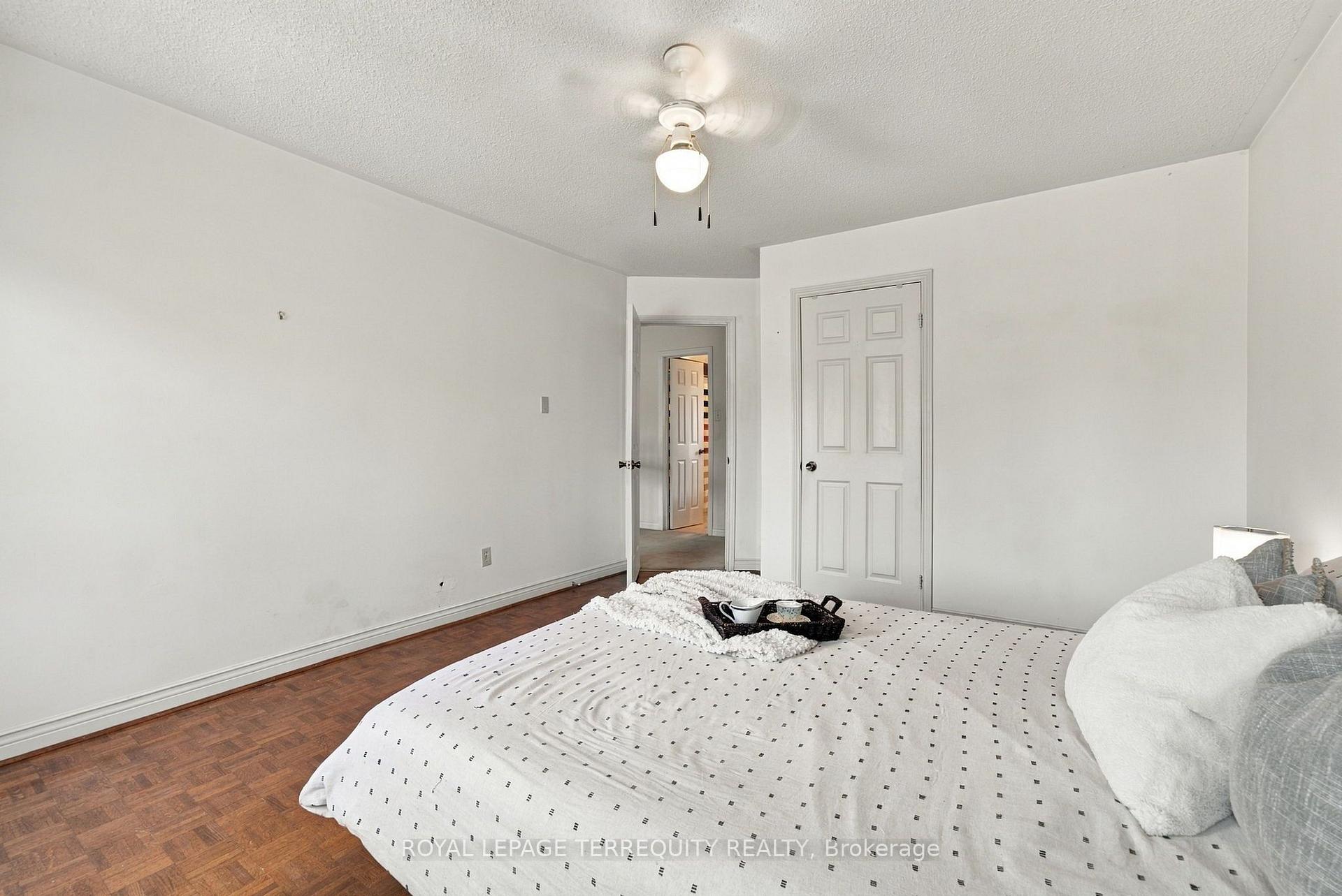 Photo 29 of 8 Mallory Avenue, Markham, Milliken Mills East — HOMEH