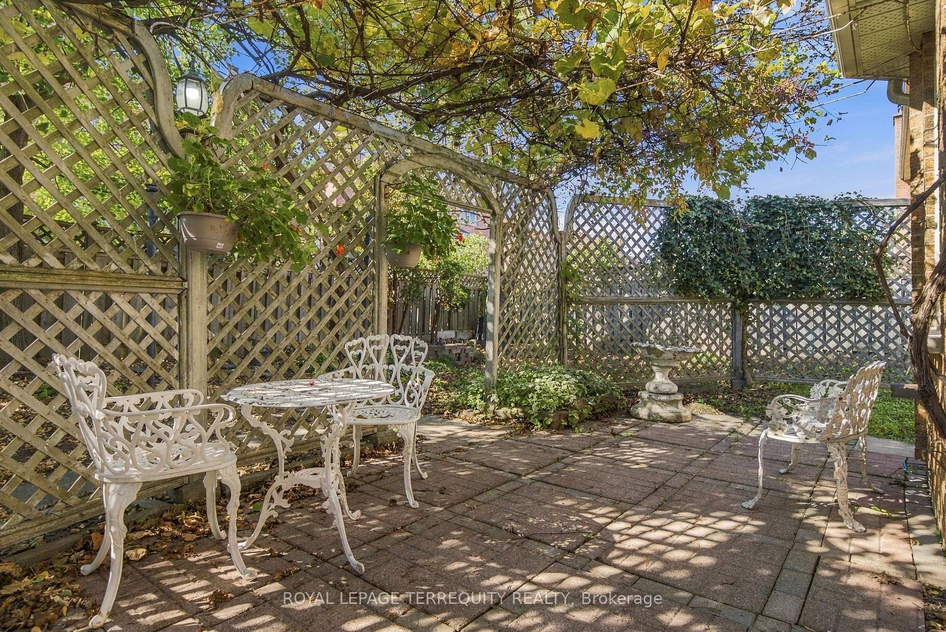 Photo 47 of 8 Mallory Avenue, Markham, Milliken Mills East — HOMEH