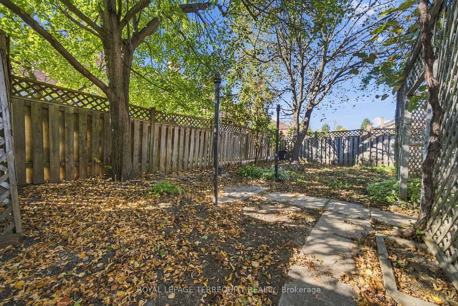 Photo 51 of 8 Mallory Avenue, Markham, Milliken Mills East — HOMEH