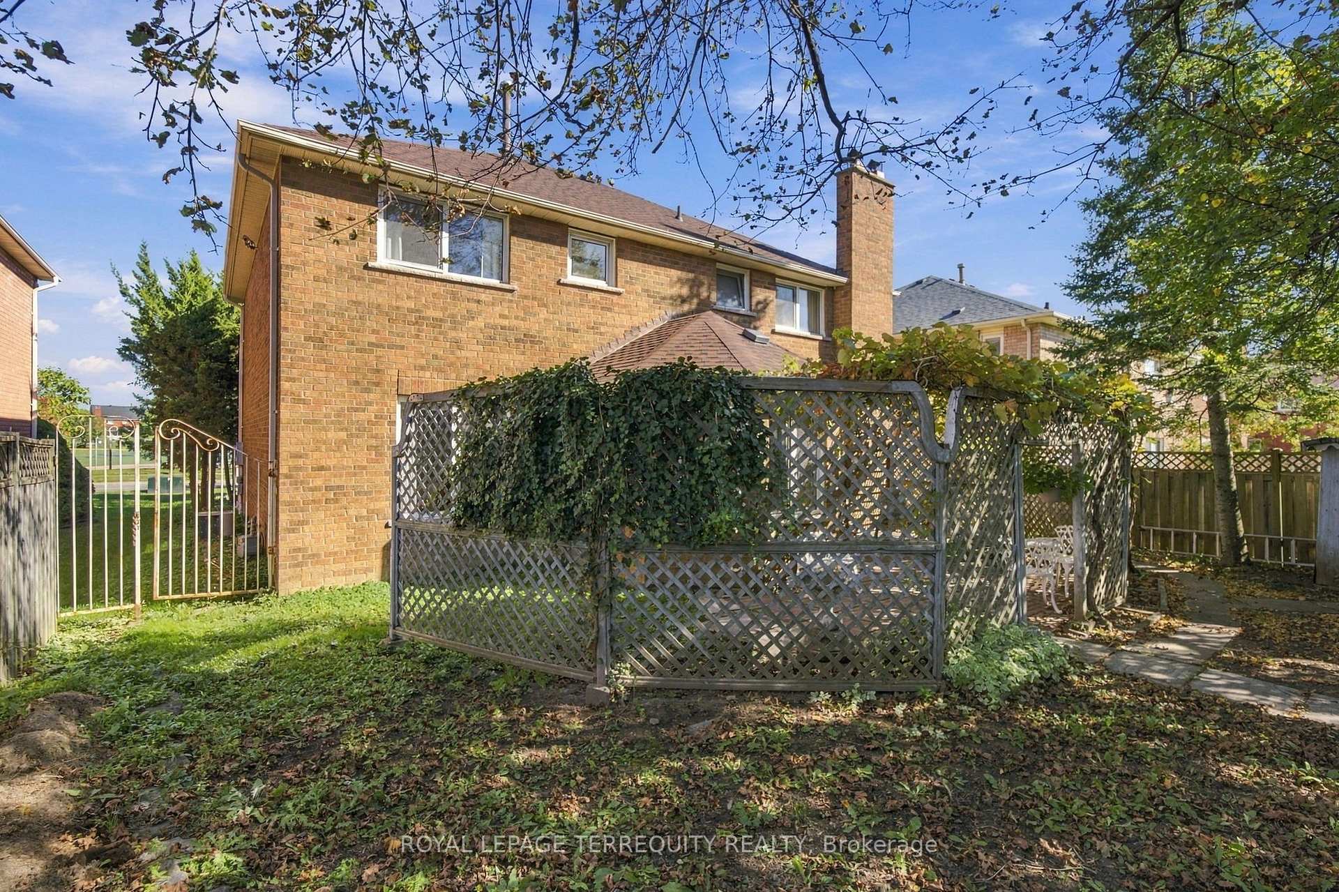Photo 52 of 8 Mallory Avenue, Markham, Milliken Mills East — HOMEH