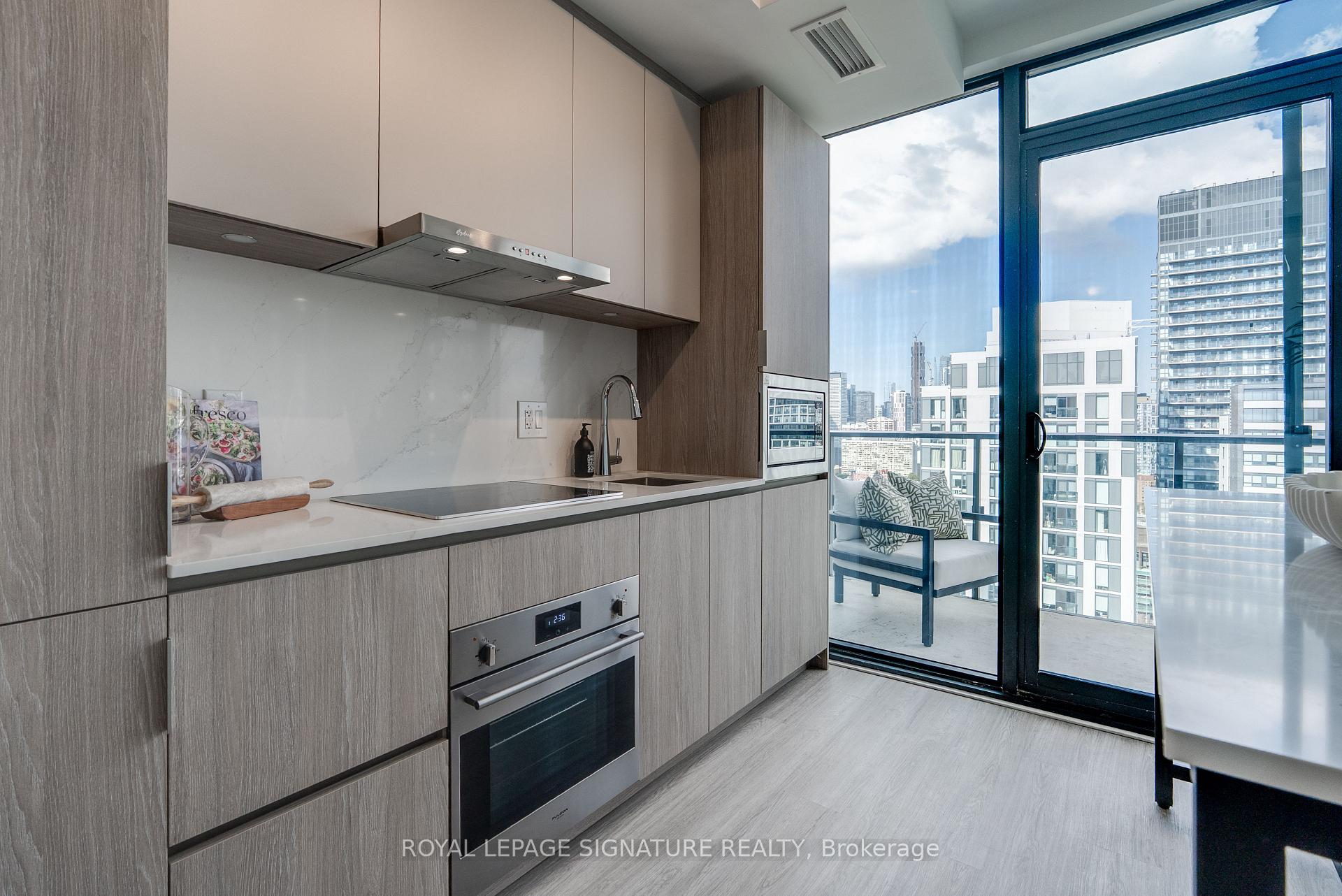 Photo 8 of Unit 3205, 47 Mutual Street, Toronto, Church-Yonge Corridor — HOMEH