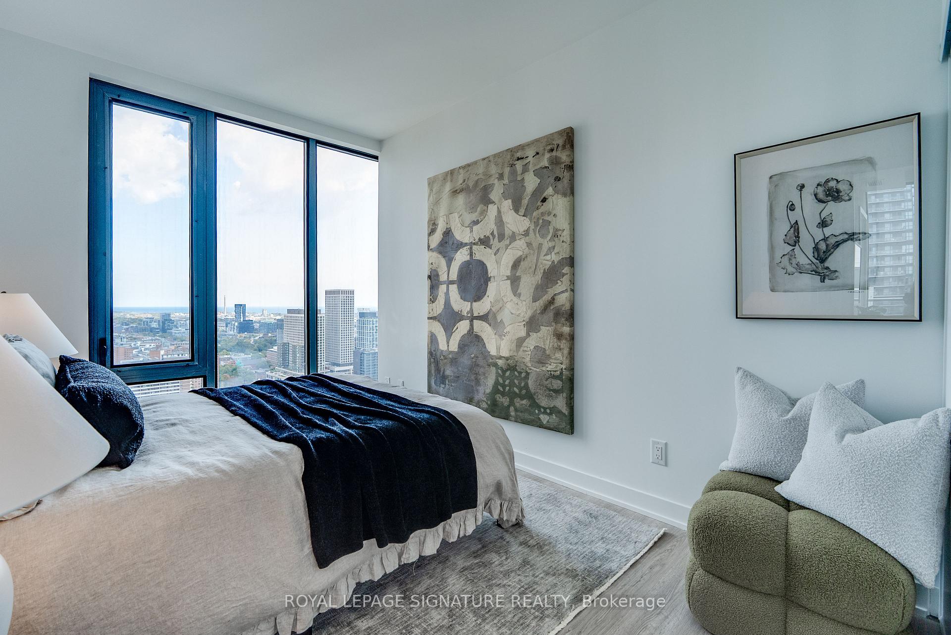 Photo 10 of Unit 3205, 47 Mutual Street, Toronto, Church-Yonge Corridor — HOMEH