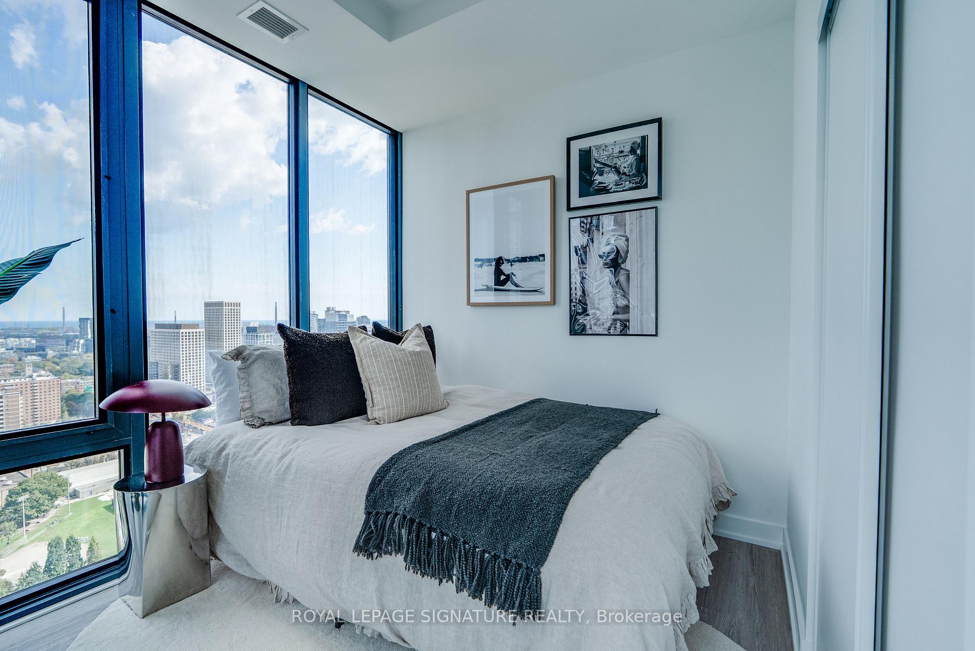 Photo 13 of Unit 3205, 47 Mutual Street, Toronto, Church-Yonge Corridor — HOMEH