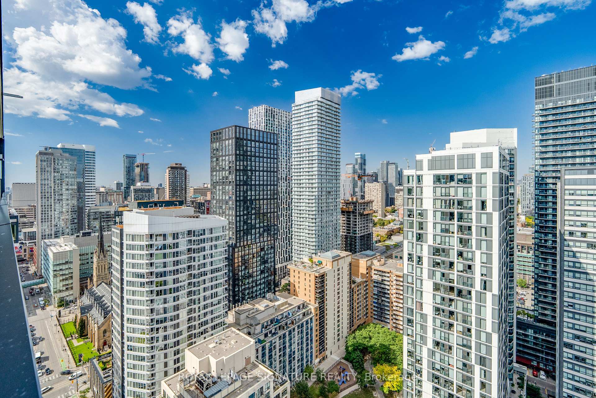 Photo 18 of Unit 3205, 47 Mutual Street, Toronto, Church-Yonge Corridor — HOMEH