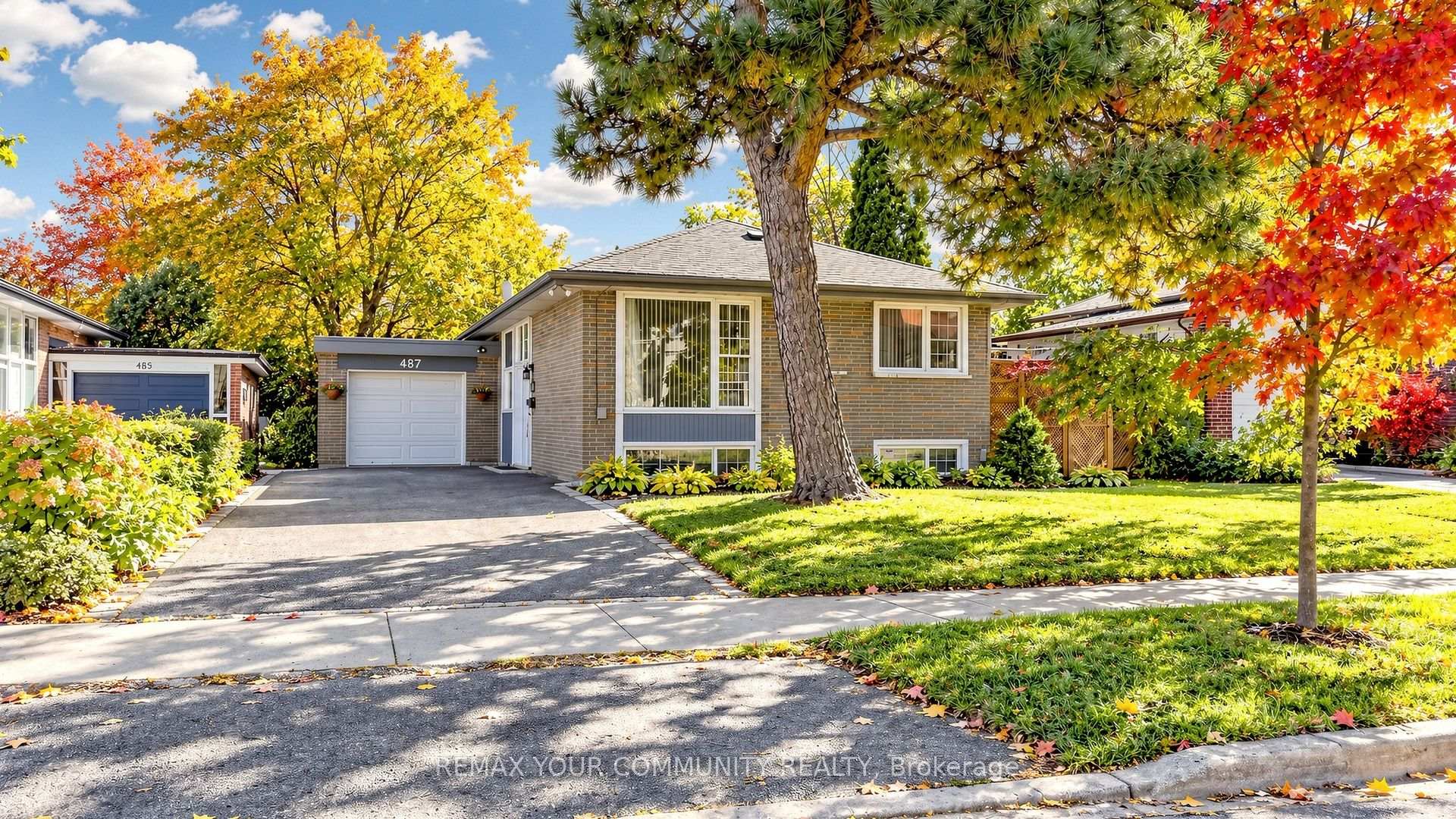 Photo 2 of 487 Hounslow Avenue, North York, Willowdale West — HOMEH