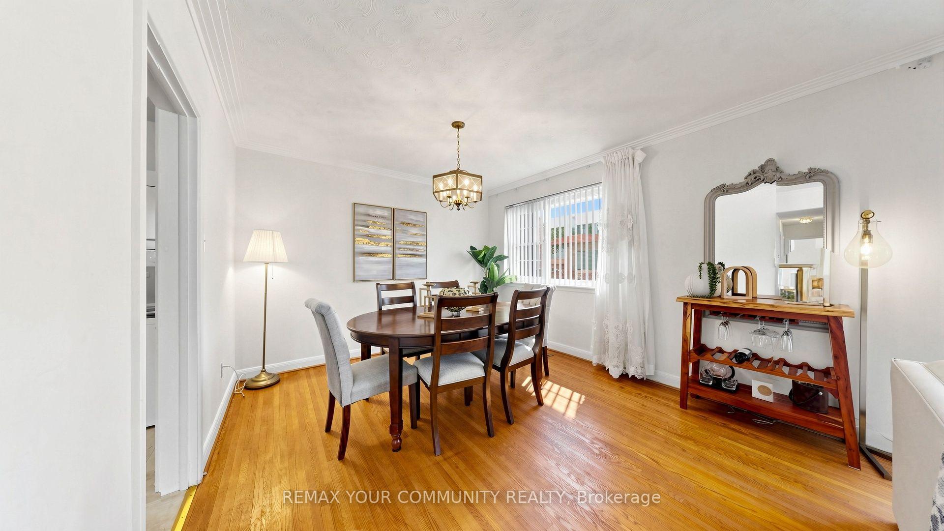 Photo 10 of 487 Hounslow Avenue, North York, Willowdale West — HOMEH