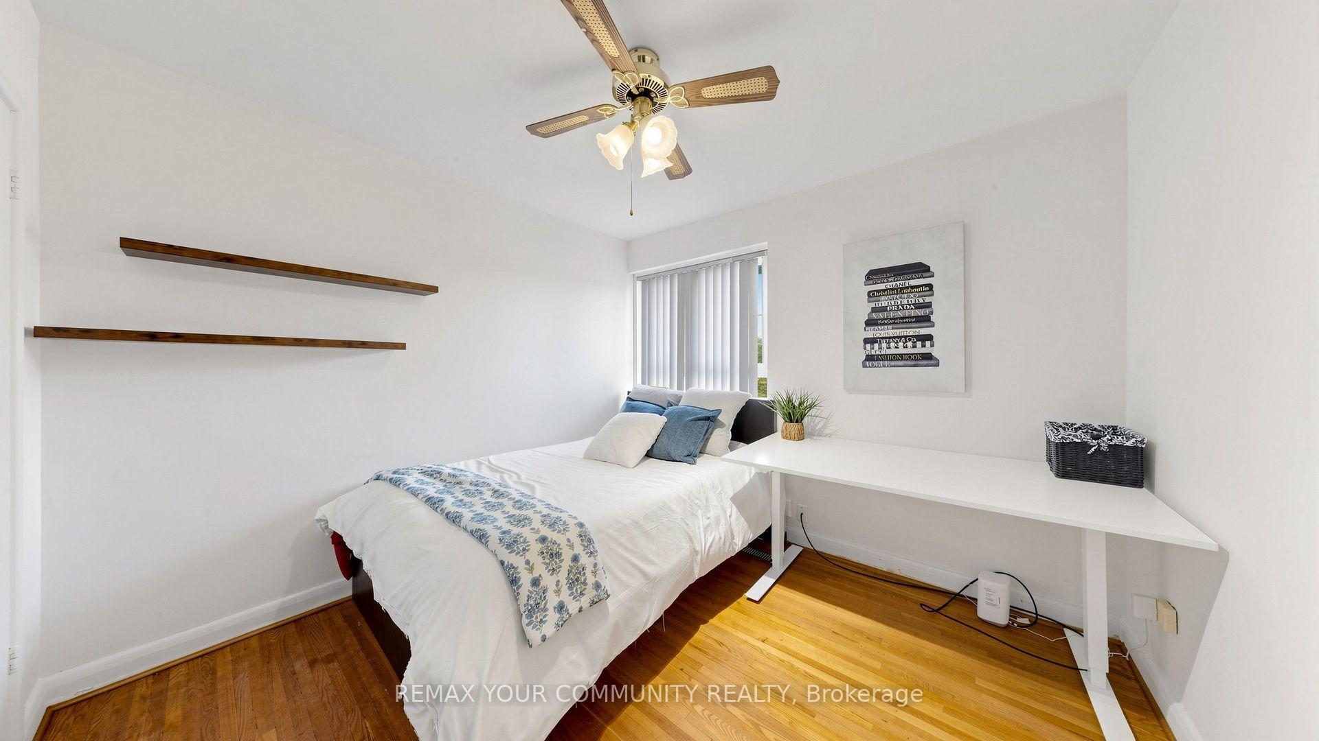 Photo 17 of 487 Hounslow Avenue, North York, Willowdale West — HOMEH