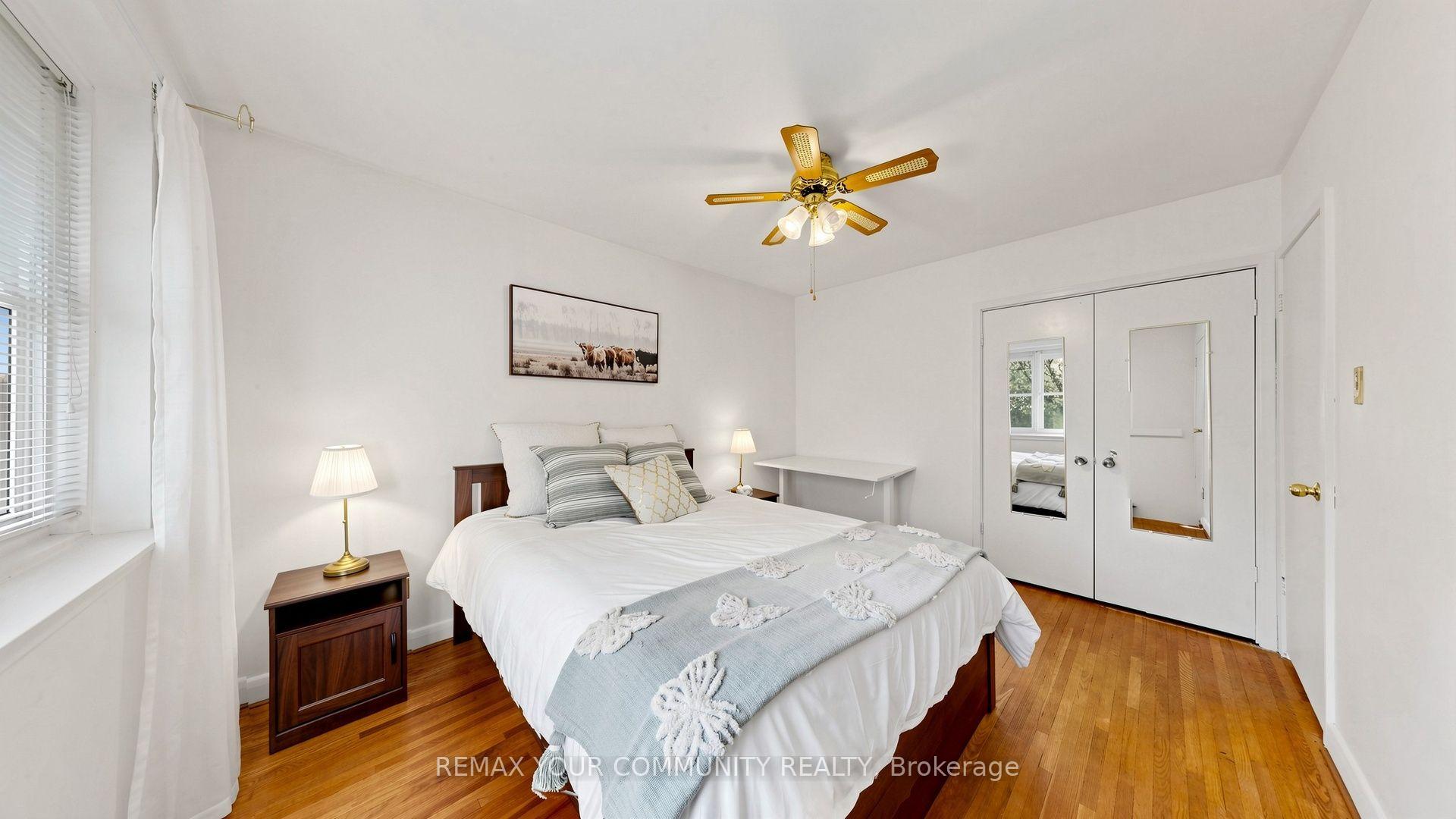 Photo 21 of 487 Hounslow Avenue, North York, Willowdale West — HOMEH
