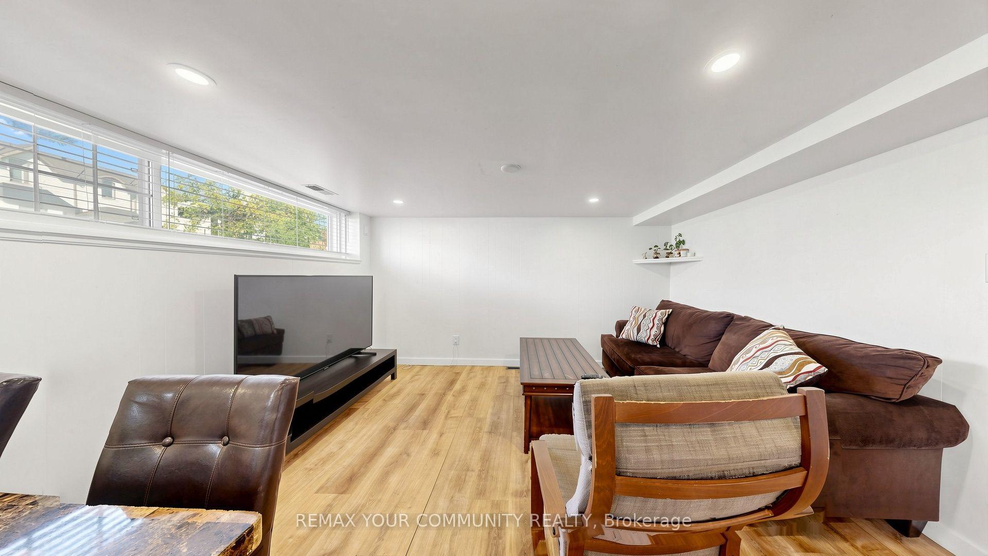 Photo 30 of 487 Hounslow Avenue, North York, Willowdale West — HOMEH