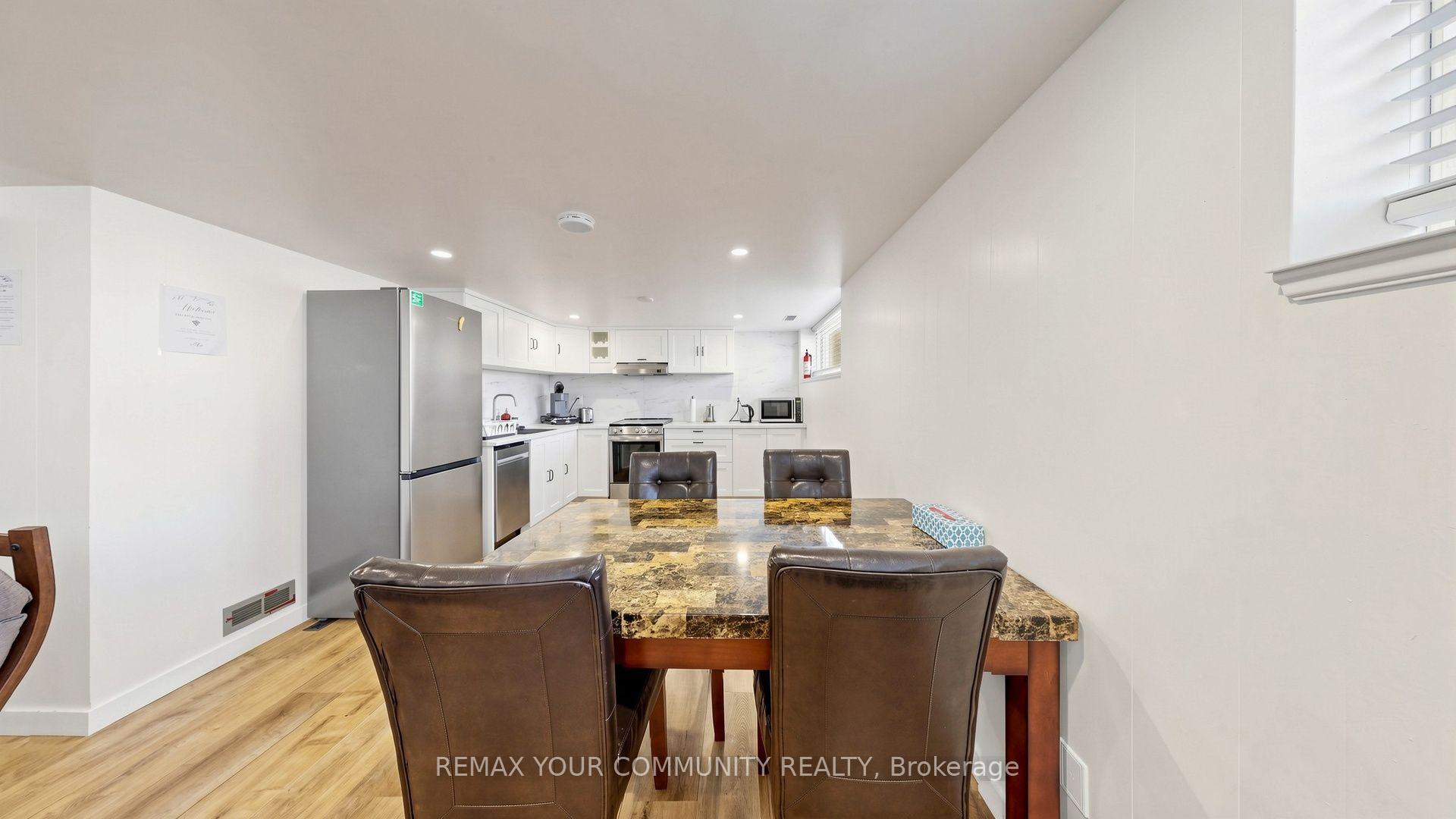 Photo 39 of 487 Hounslow Avenue, North York, Willowdale West — HOMEH