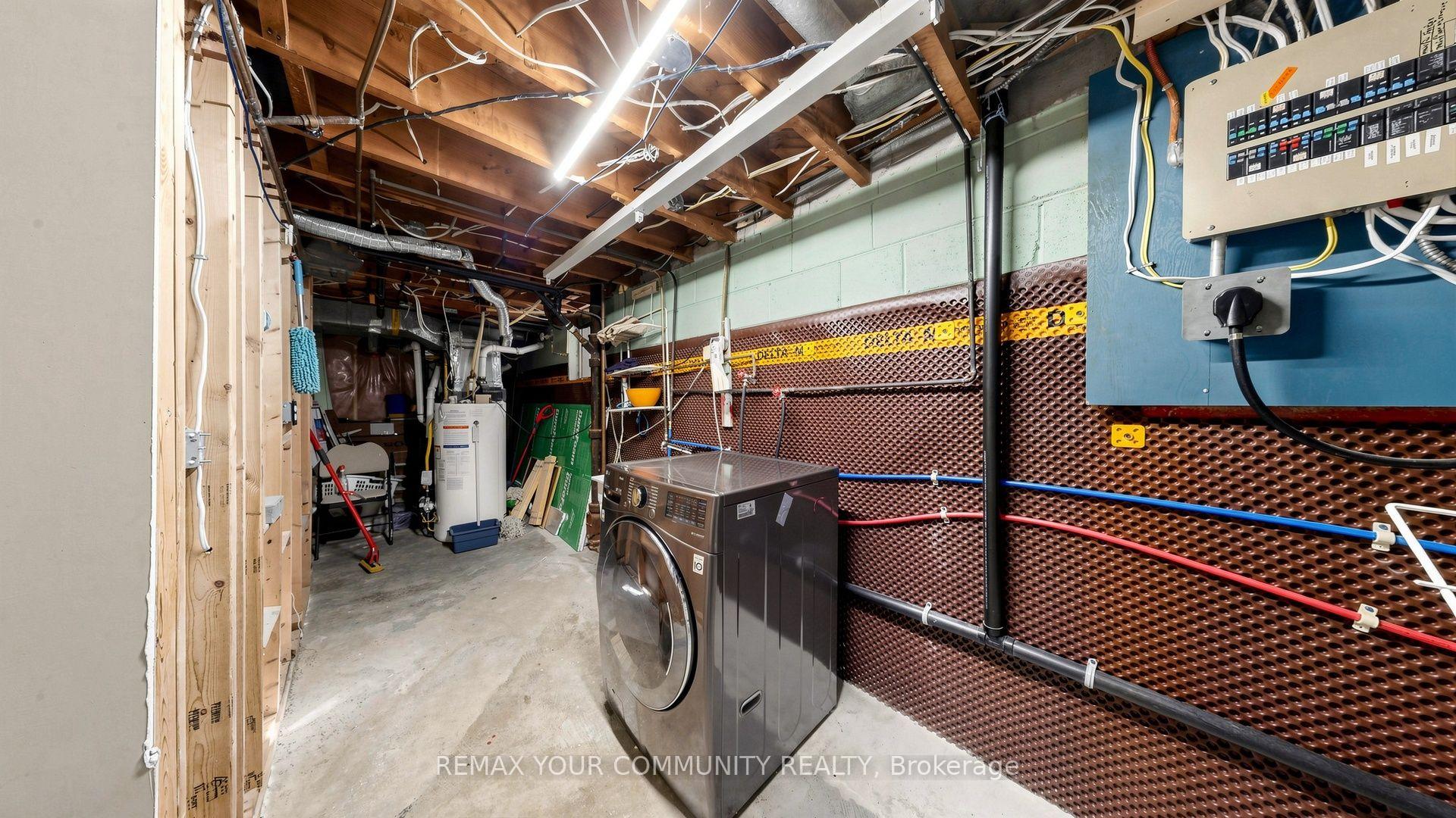 Photo 45 of 487 Hounslow Avenue, North York, Willowdale West — HOMEH