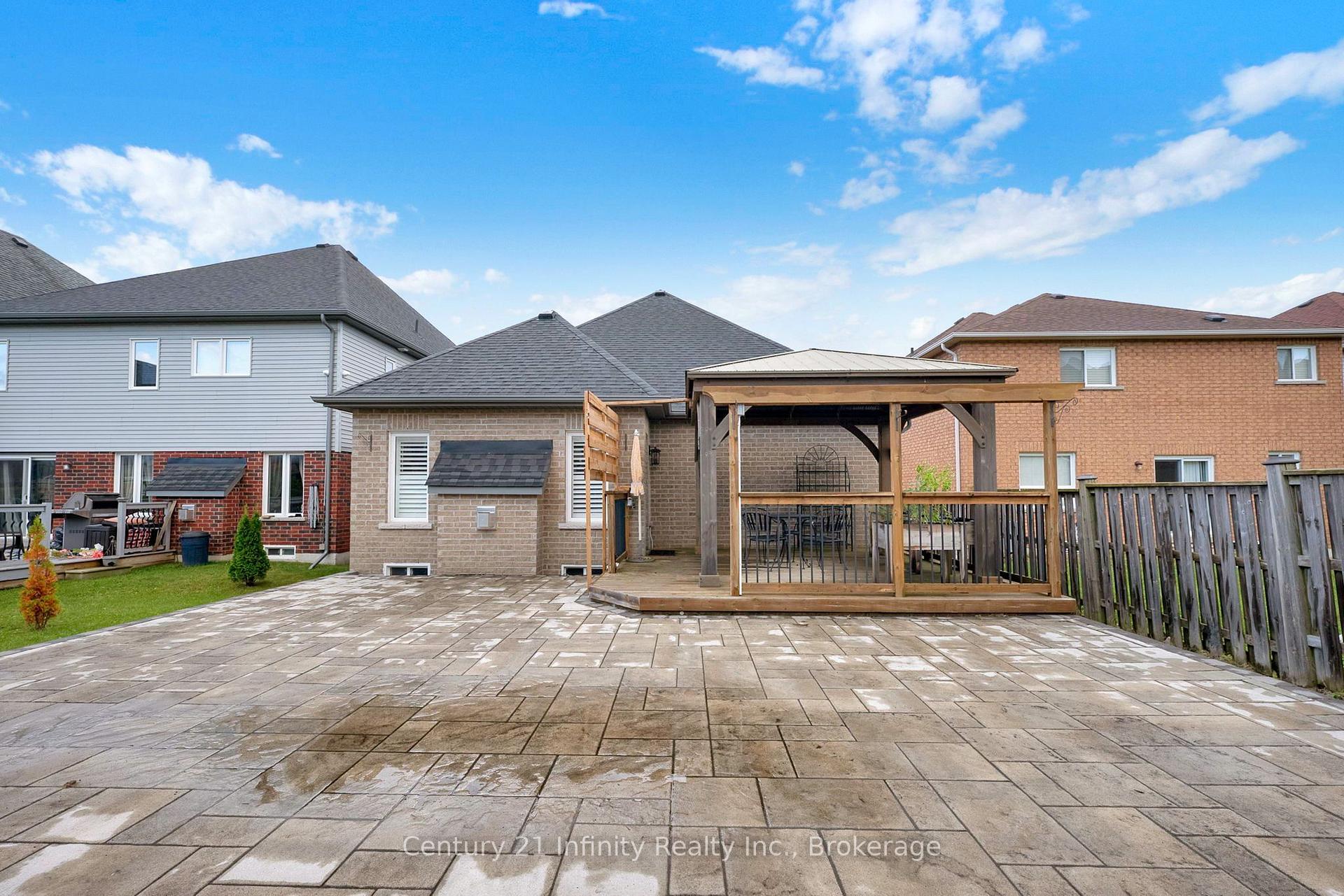 Photo 32 of 783 Ormond Drive, Oshawa, Samac — HOMEH