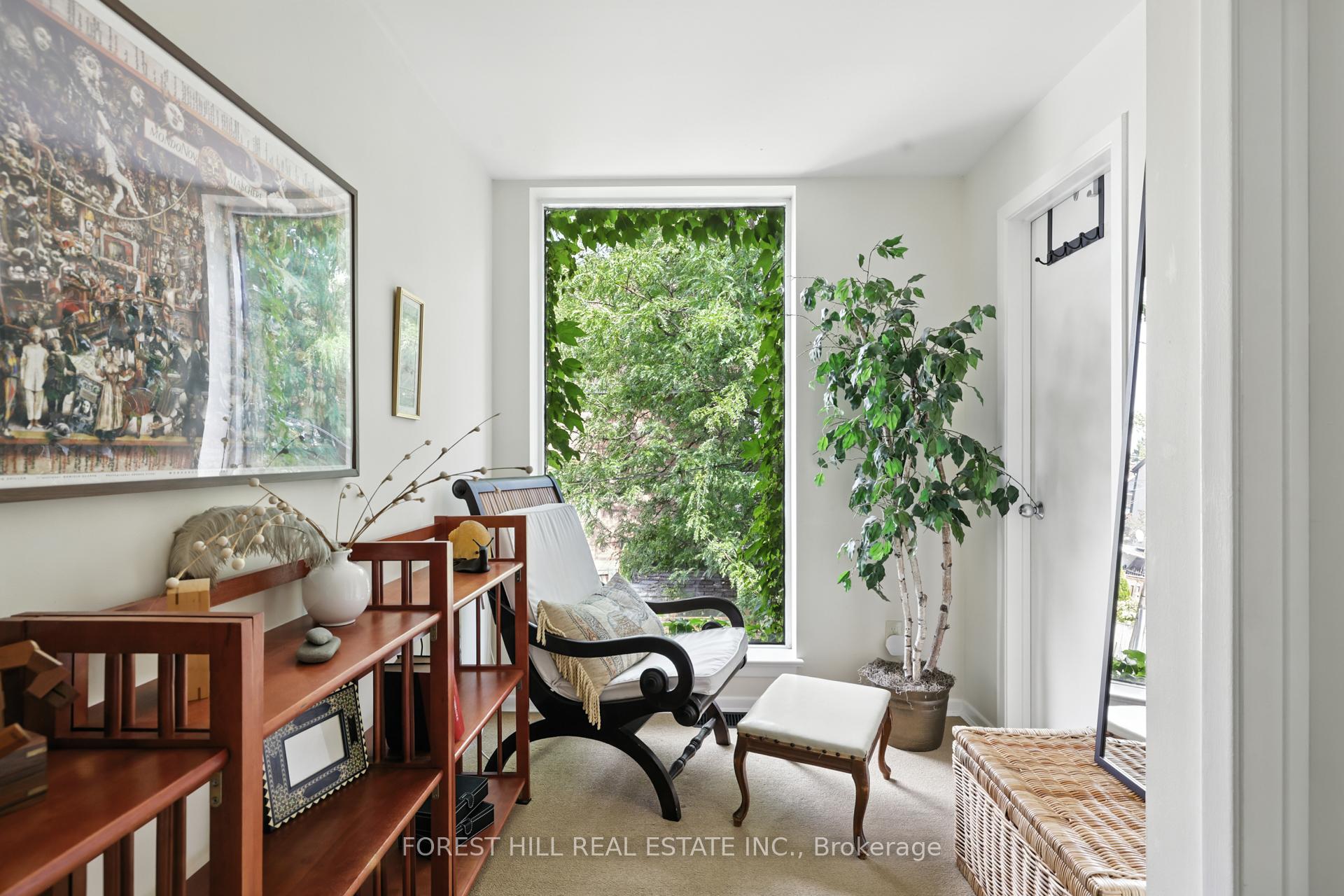 Photo 16 of 54 Afton Avenue, Toronto, Little Portugal — HOMEH