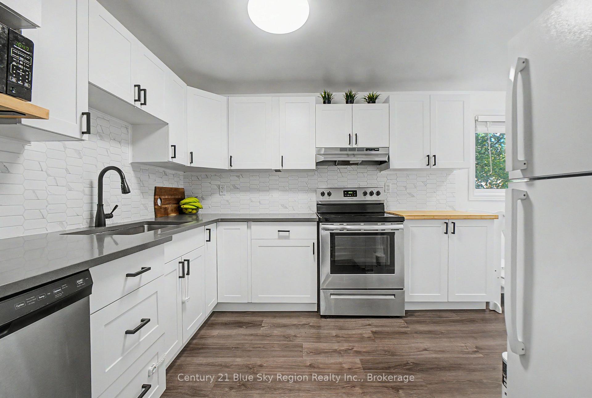 Photo 7 of Unit 56, 644 Lakeshore Drive, North Bay, Ferris — HOMEH