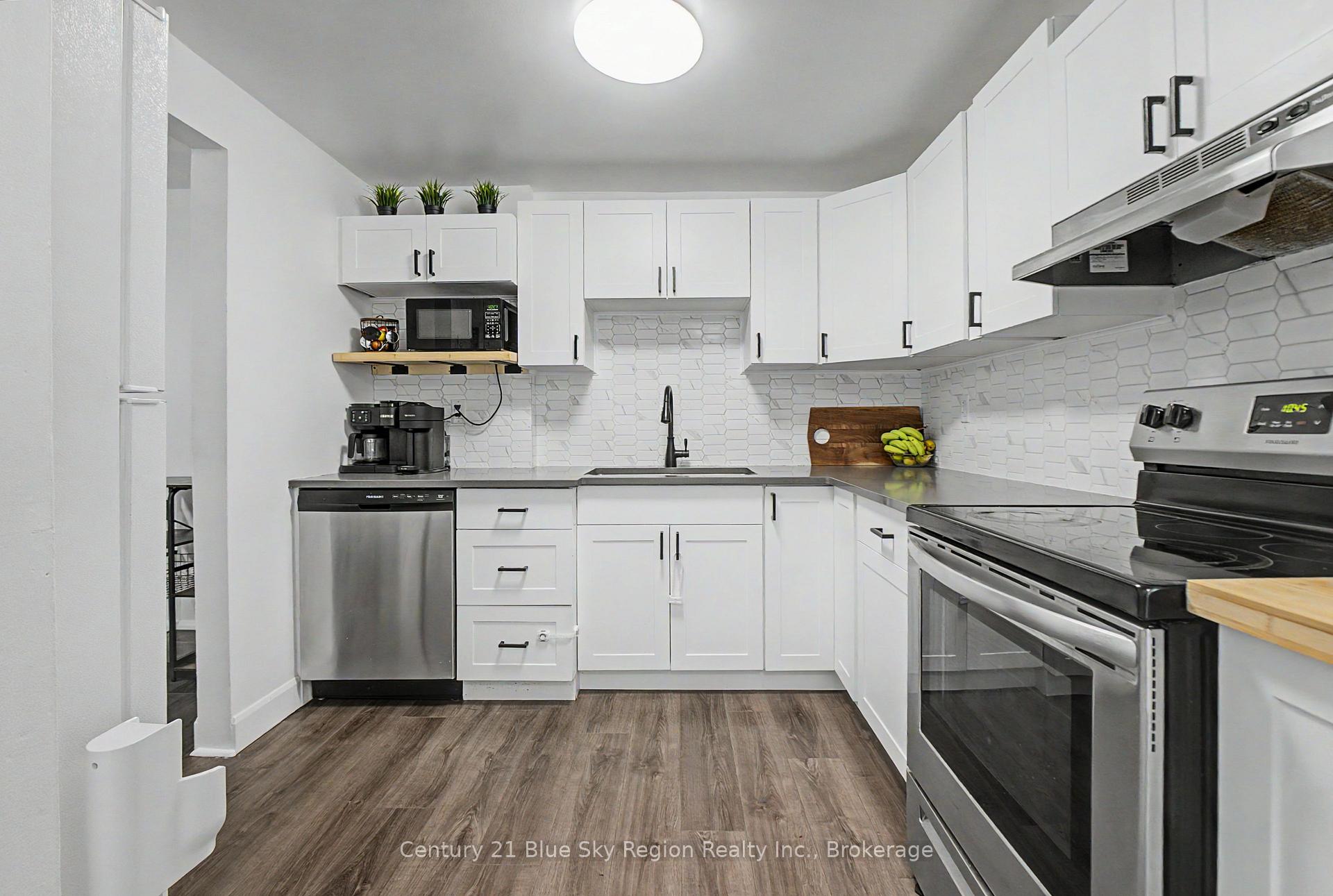 Photo 8 of Unit 56, 644 Lakeshore Drive, North Bay, Ferris — HOMEH