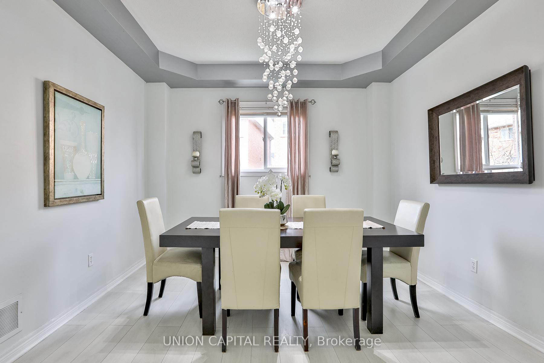 Photo 10 of 81 Ten Oaks Boulevard, Vaughan, Patterson — HOMEH