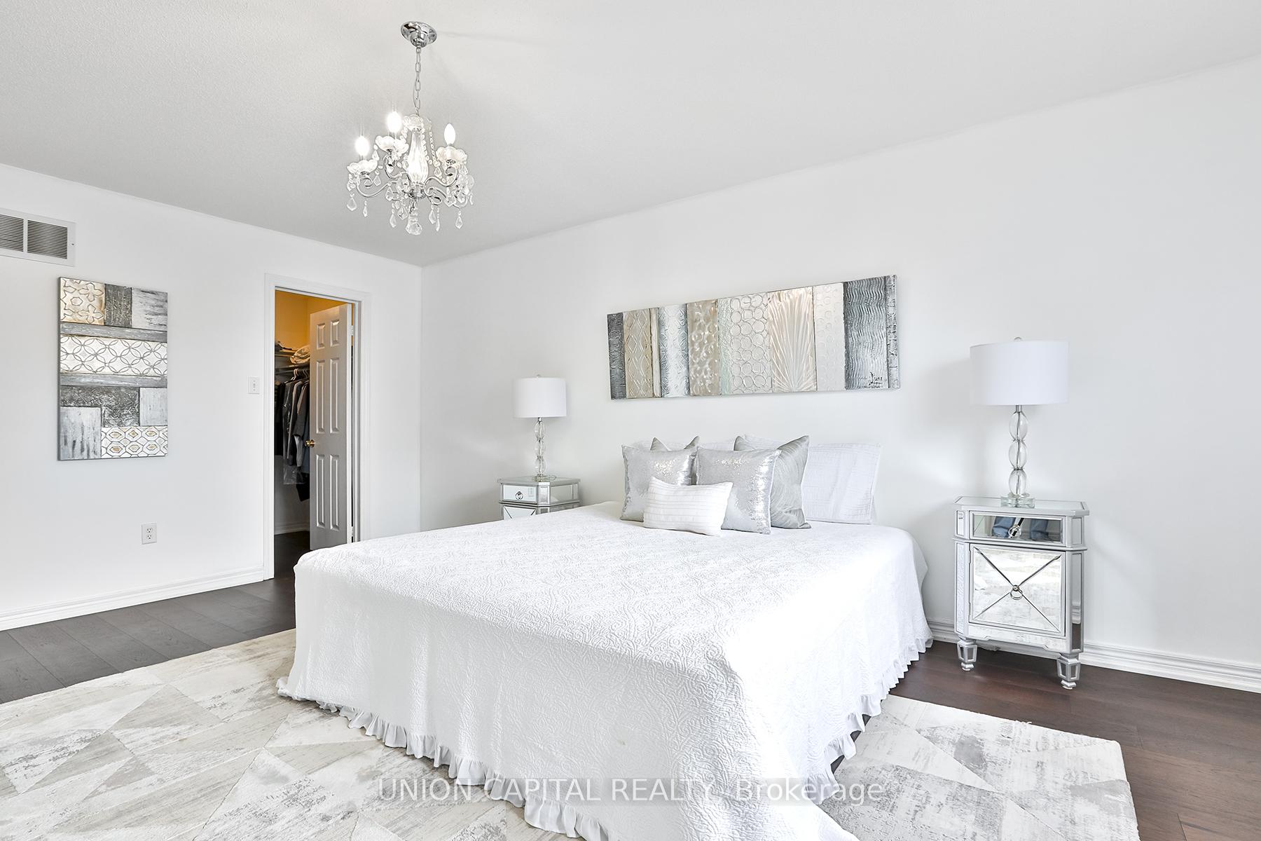 Photo 31 of 81 Ten Oaks Boulevard, Vaughan, Patterson — HOMEH